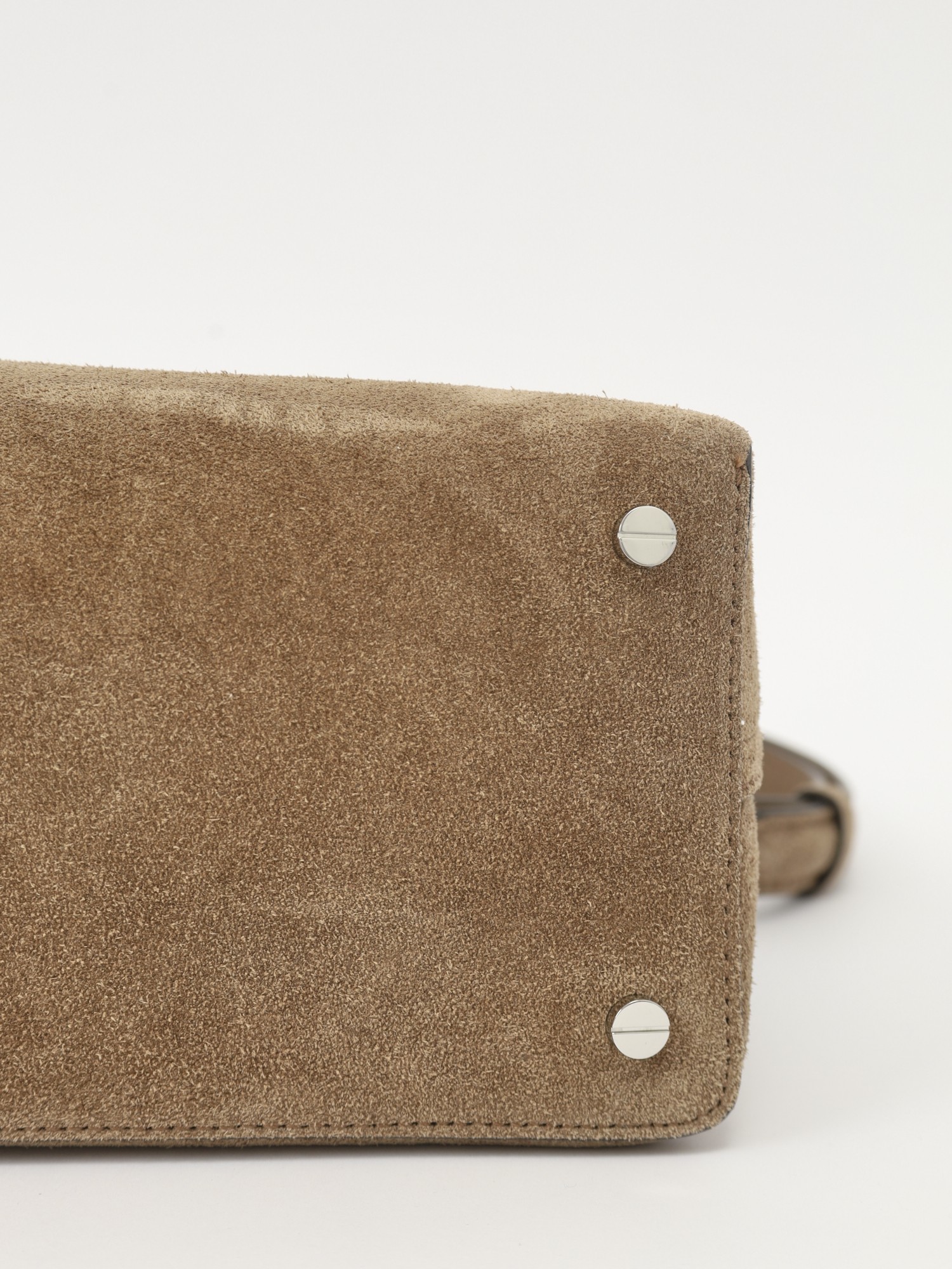 Toteme T-Lock 8