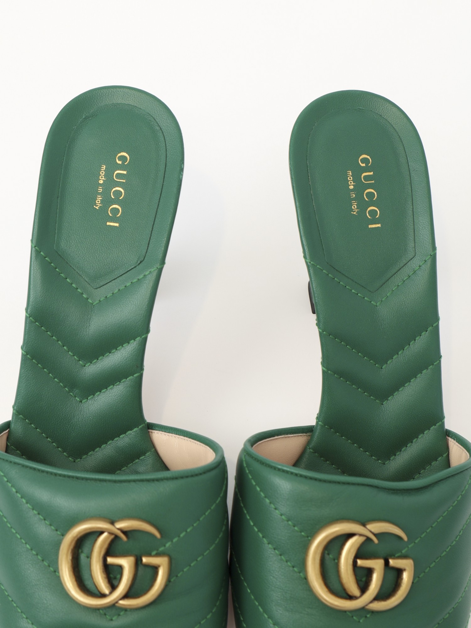 Gucci Shoes 40.5 7