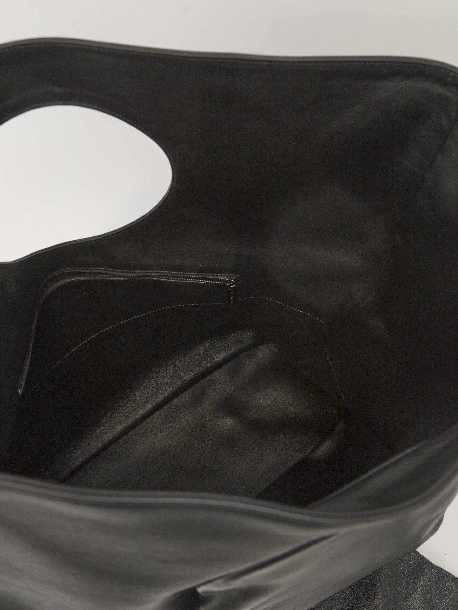 Balenciaga Dolly Glove 8