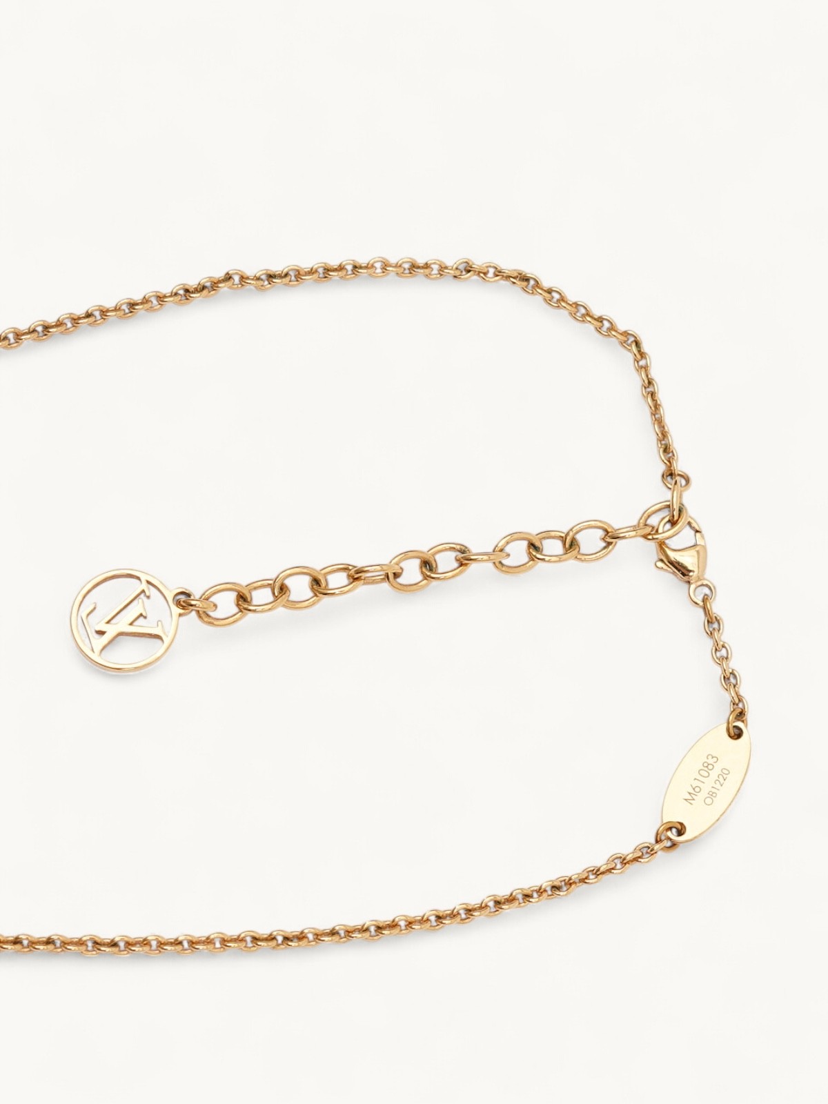 Louis Vuitton Necklace 3