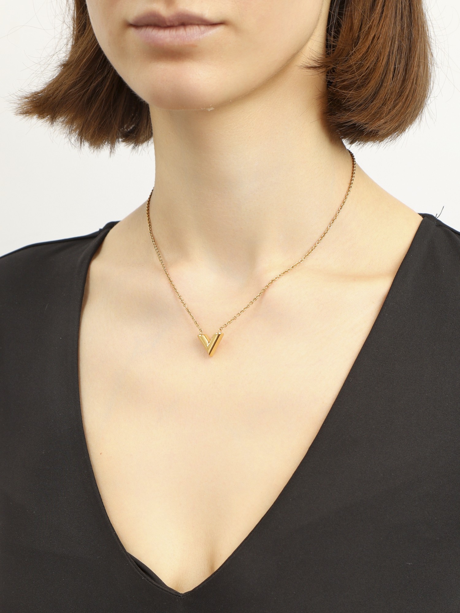 Louis Vuitton Necklace 1
