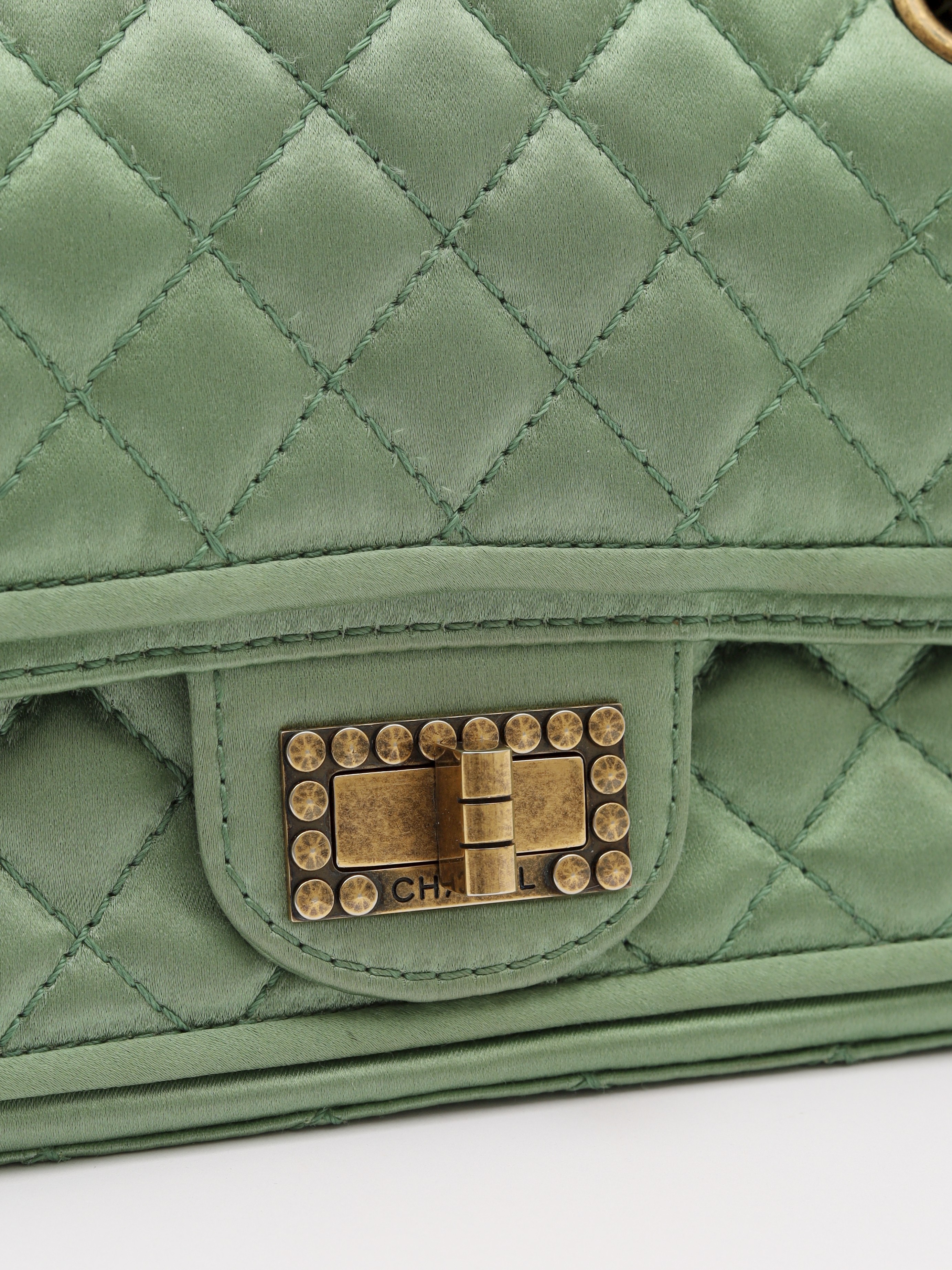 Chanel 2.55 5