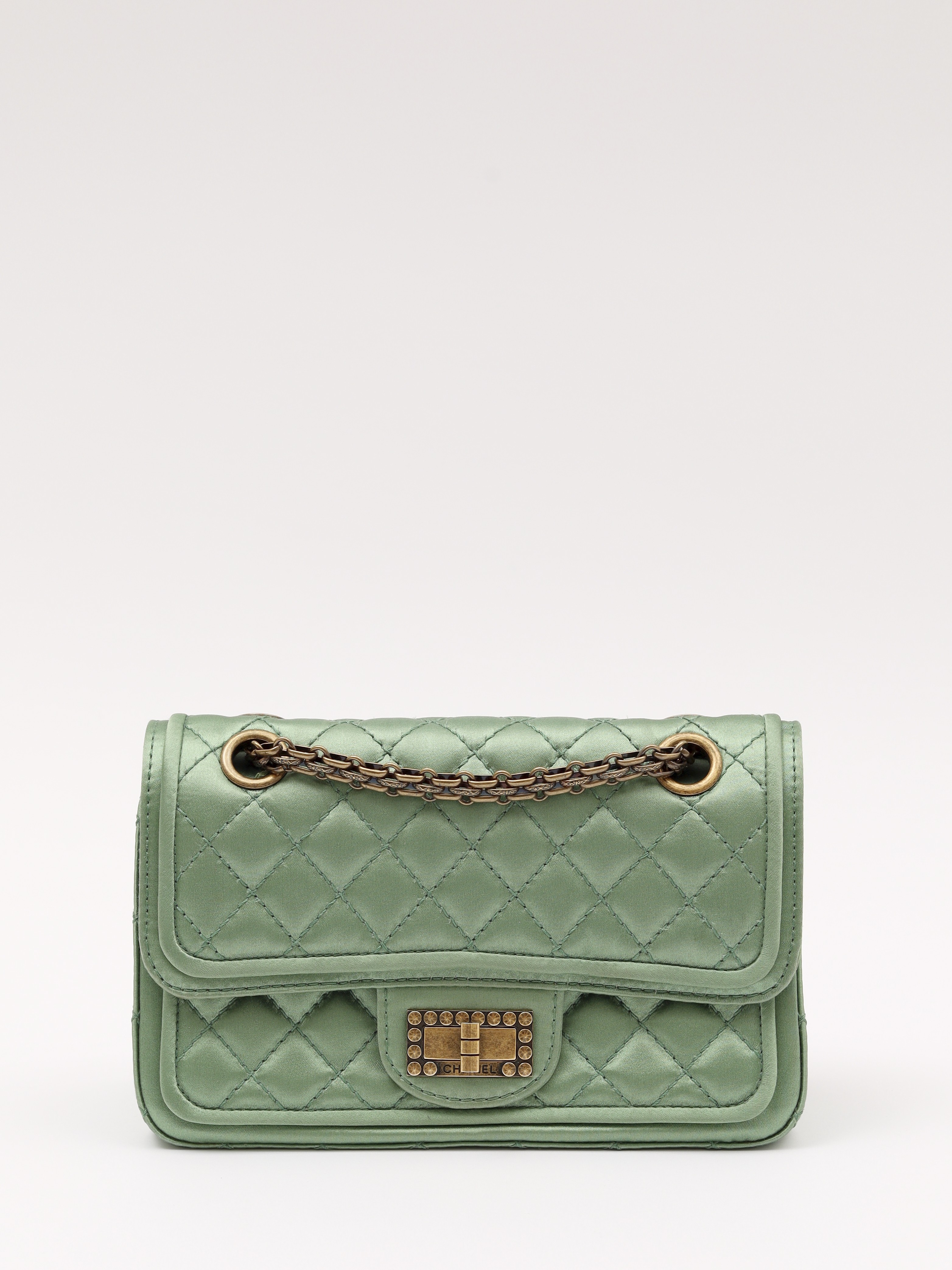 Chanel 2.55 0