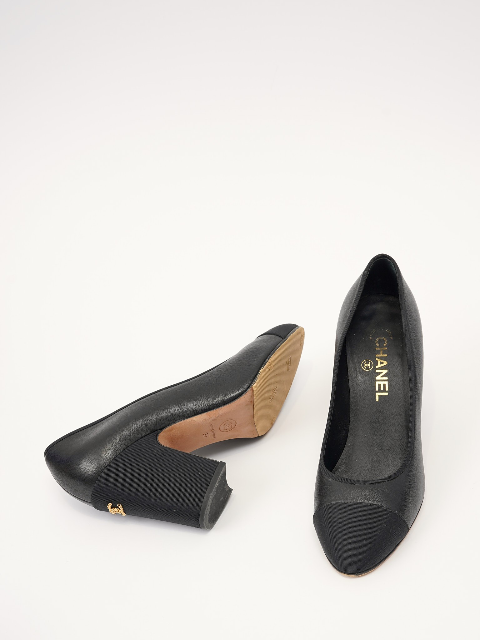 Chanel Shoes 39 11