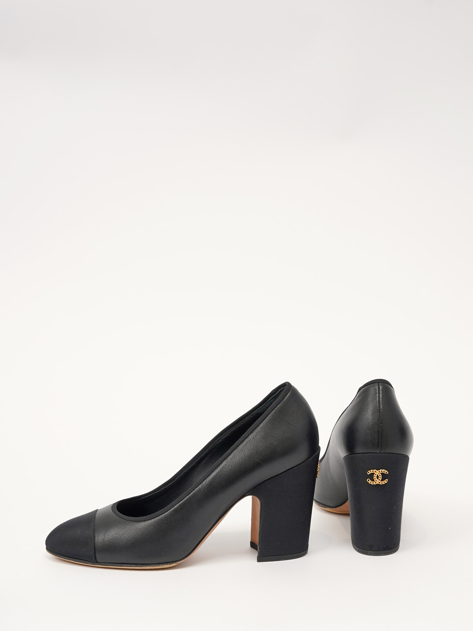 Chanel Shoes 39 4