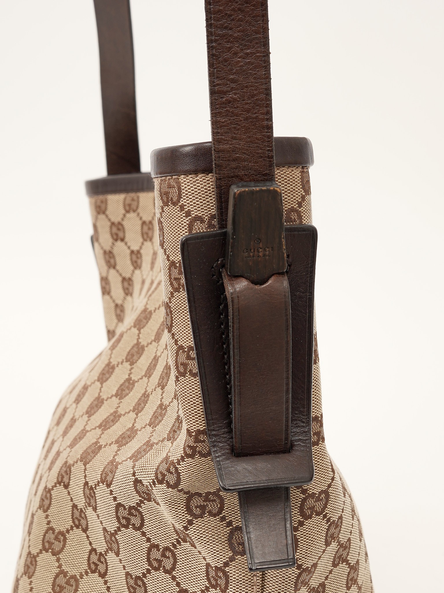 Gucci GG 5