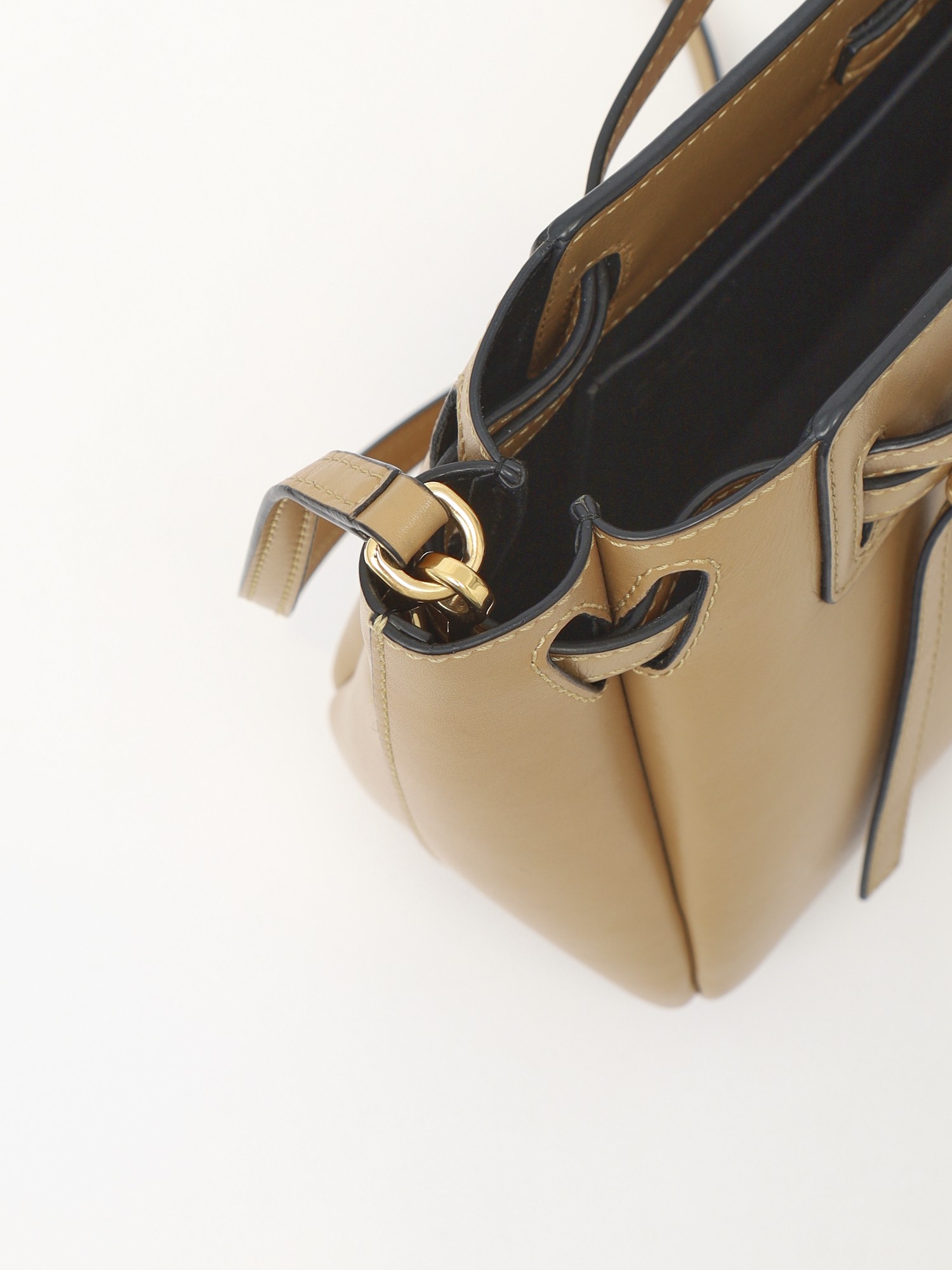 Loewe Lazo  5