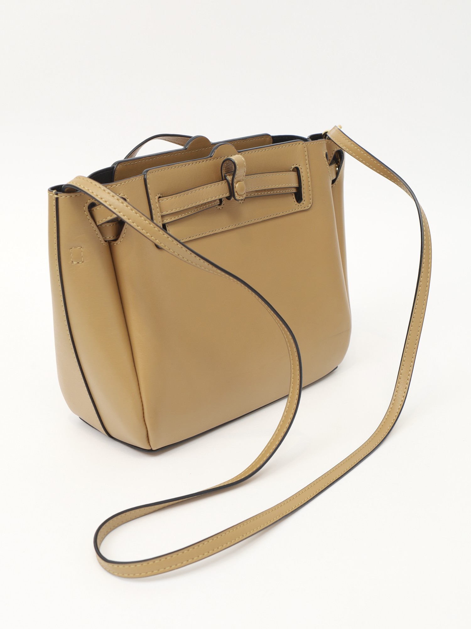 Loewe Lazo  3
