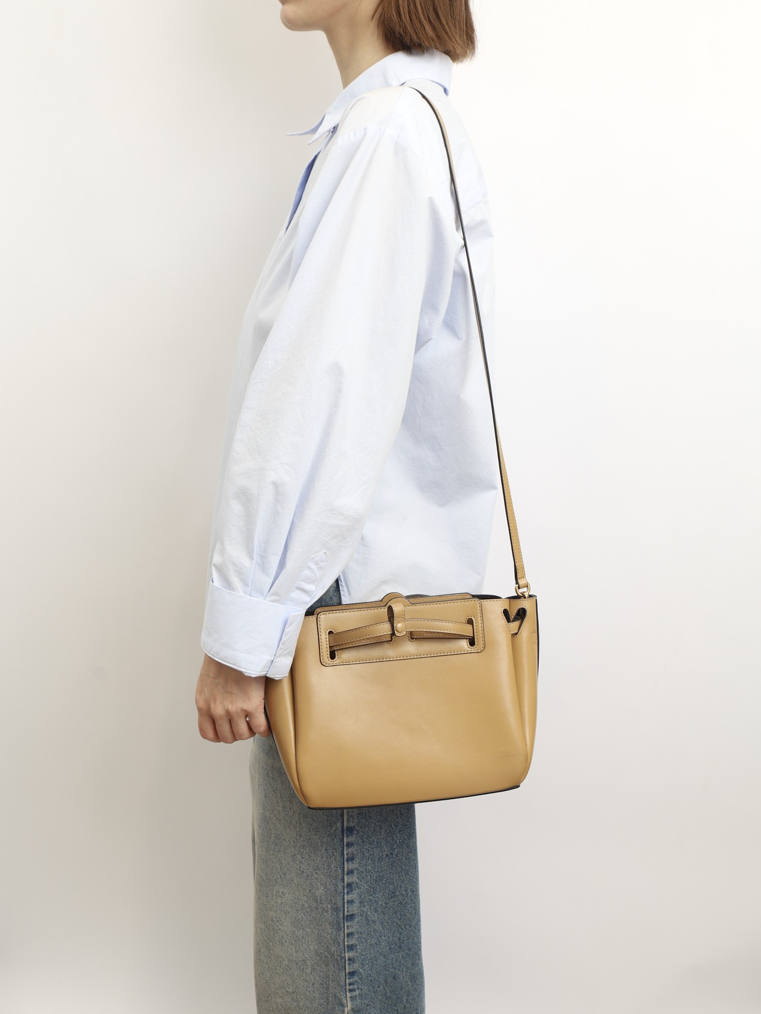 Loewe Lazo  1