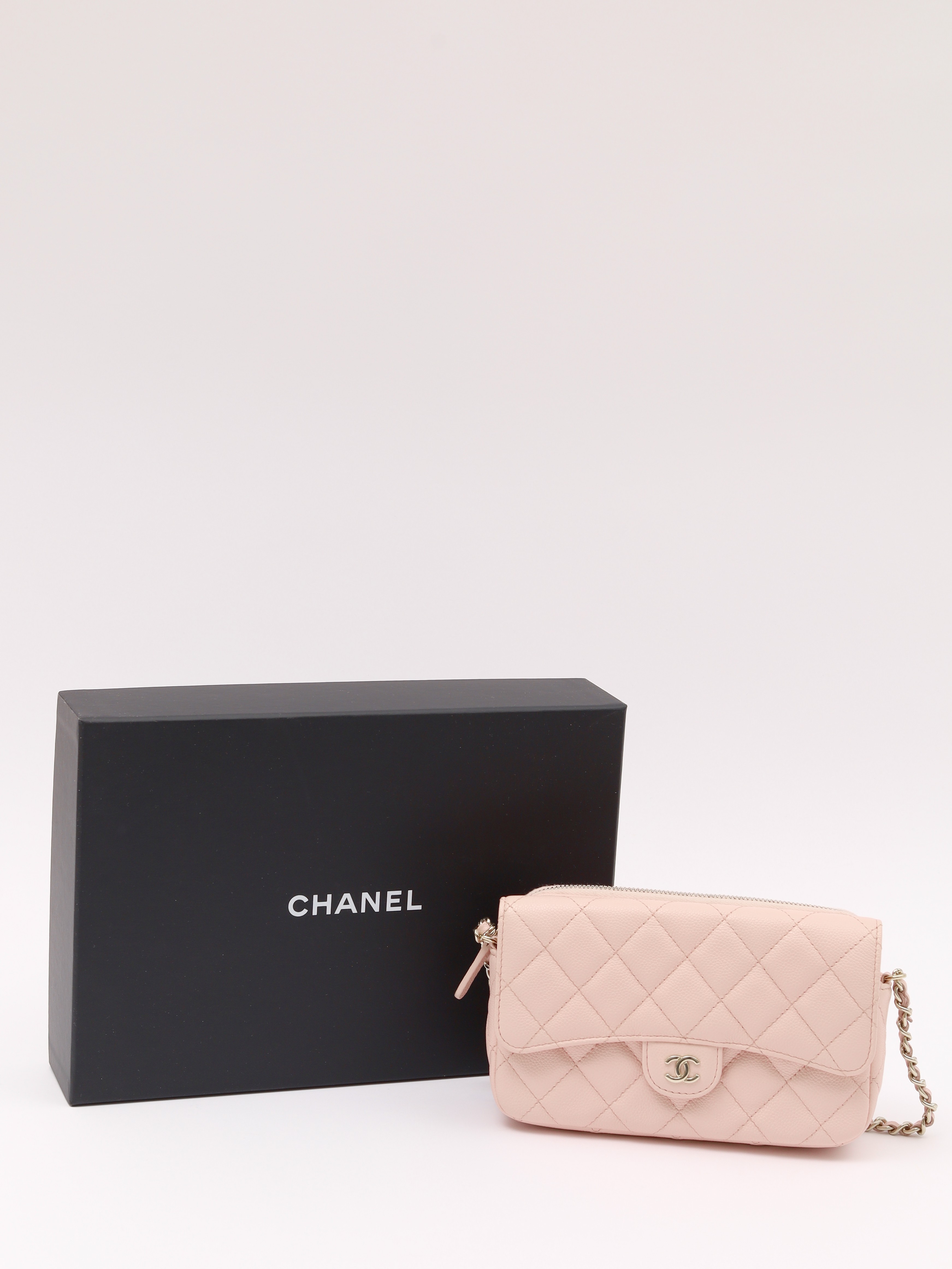Chanel Timeless Classic 4
