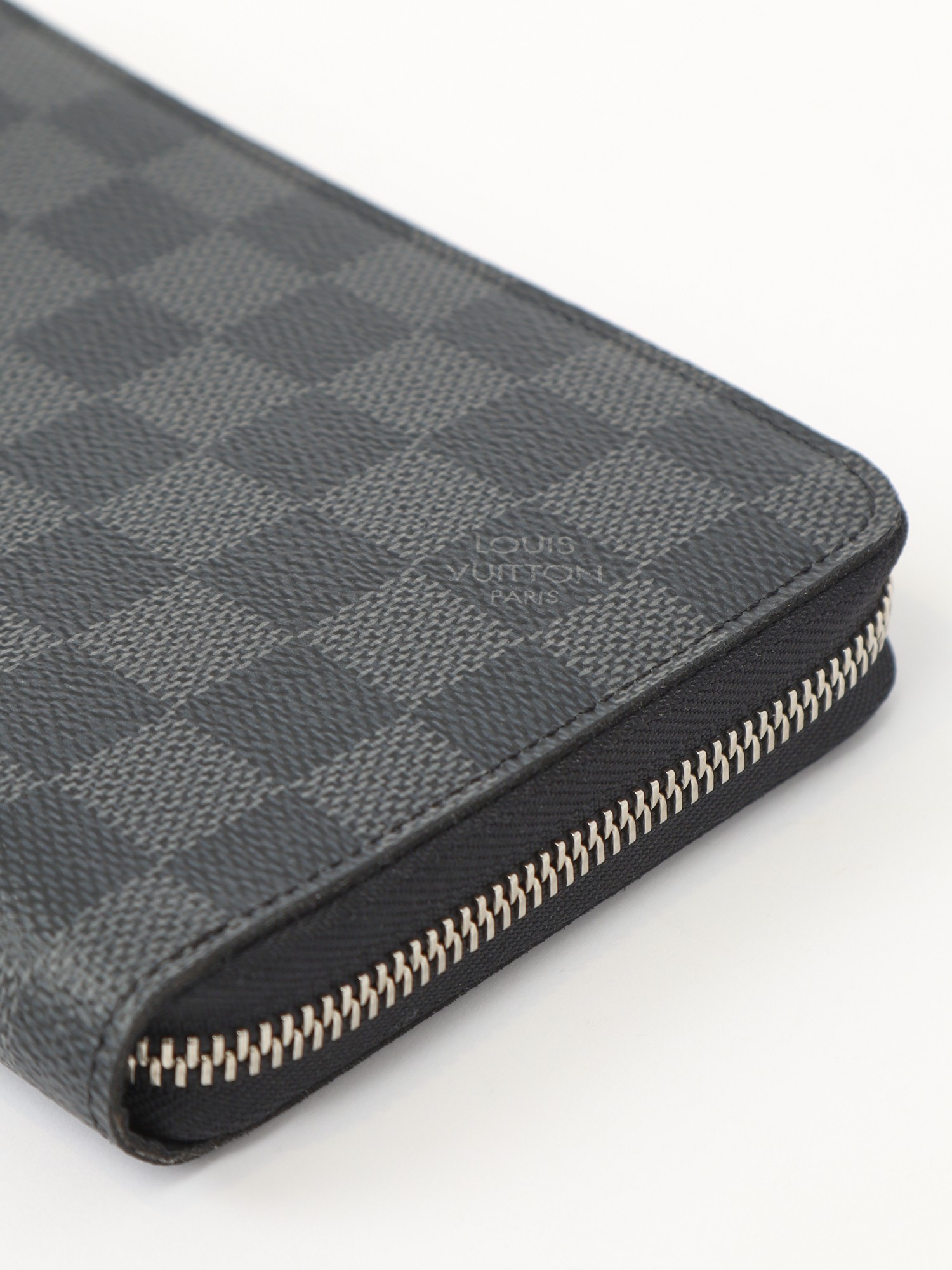 Louis Vuitton Wallet 5