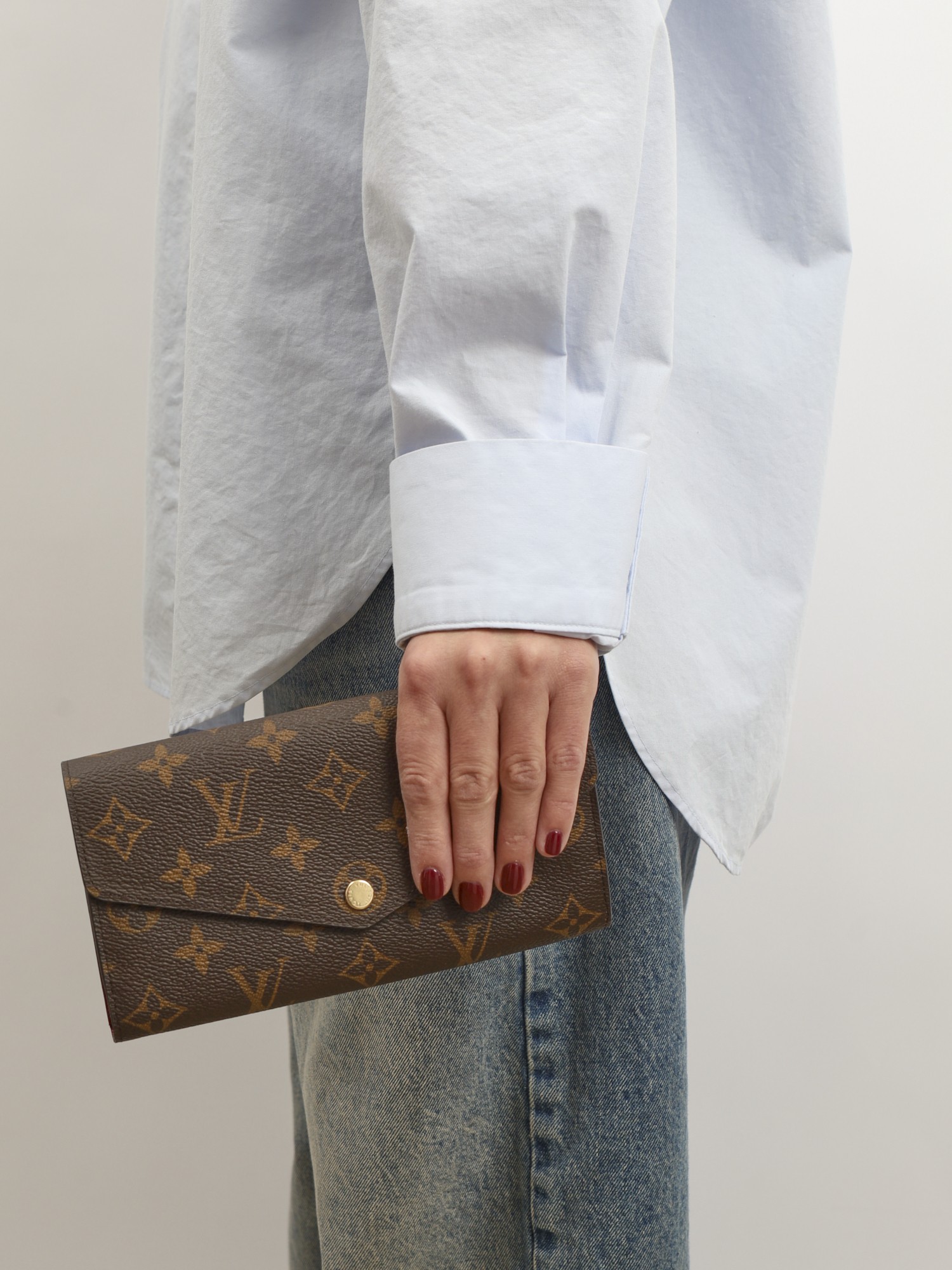 Louis Vuitton Wallet 1