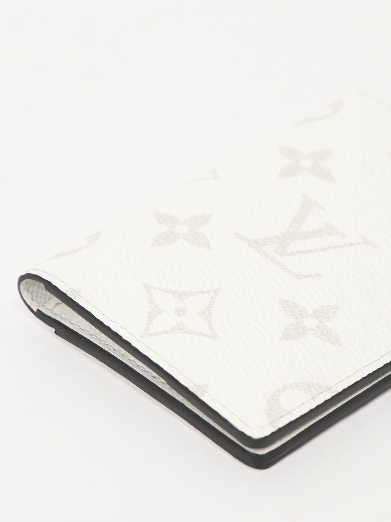 Louis Vuitton Cardholder 3