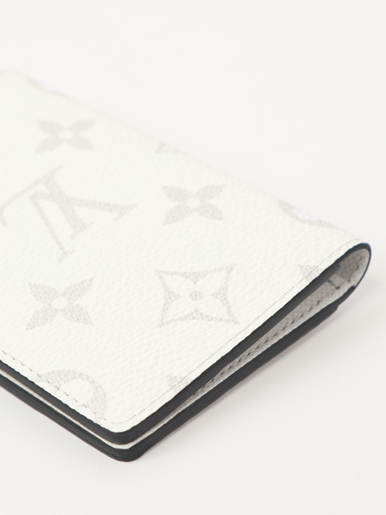 Louis Vuitton Cardholder 4