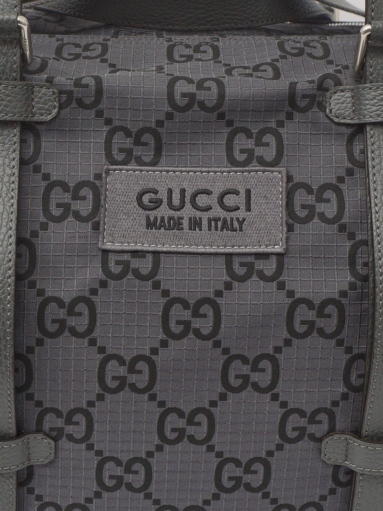 Gucci GG Supreme 5