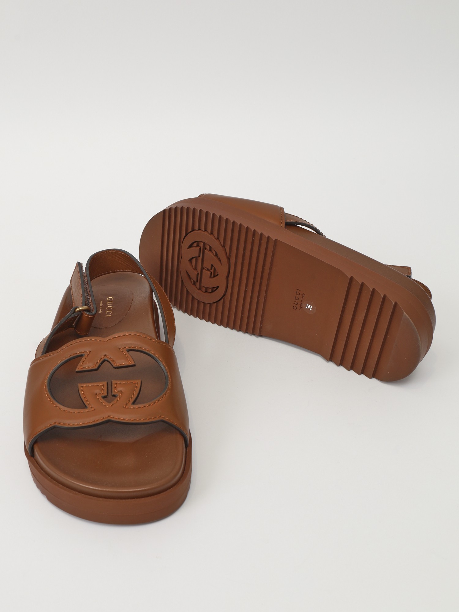 Gucci Shoes 39 9