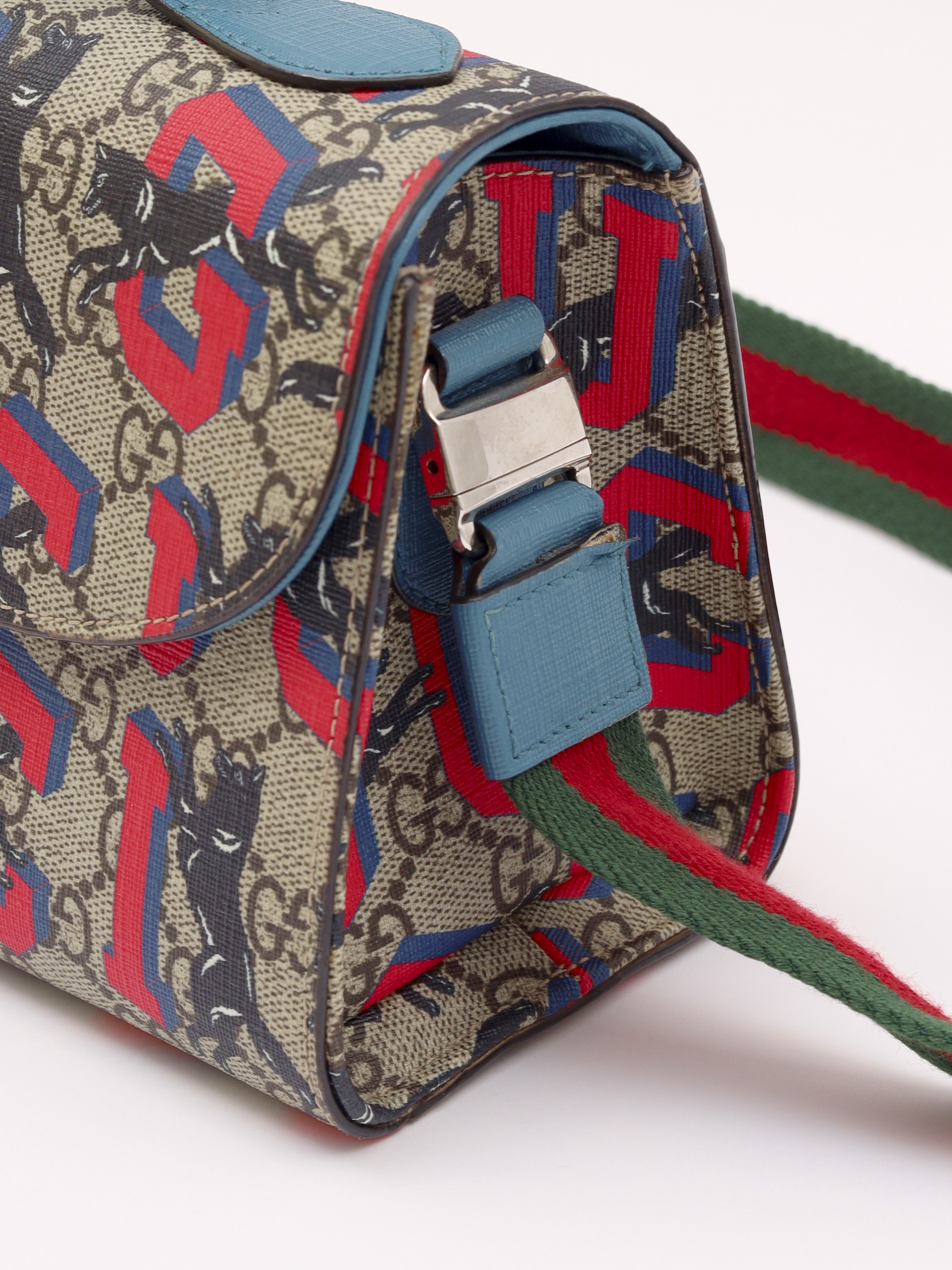 Gucci GG Supreme 7