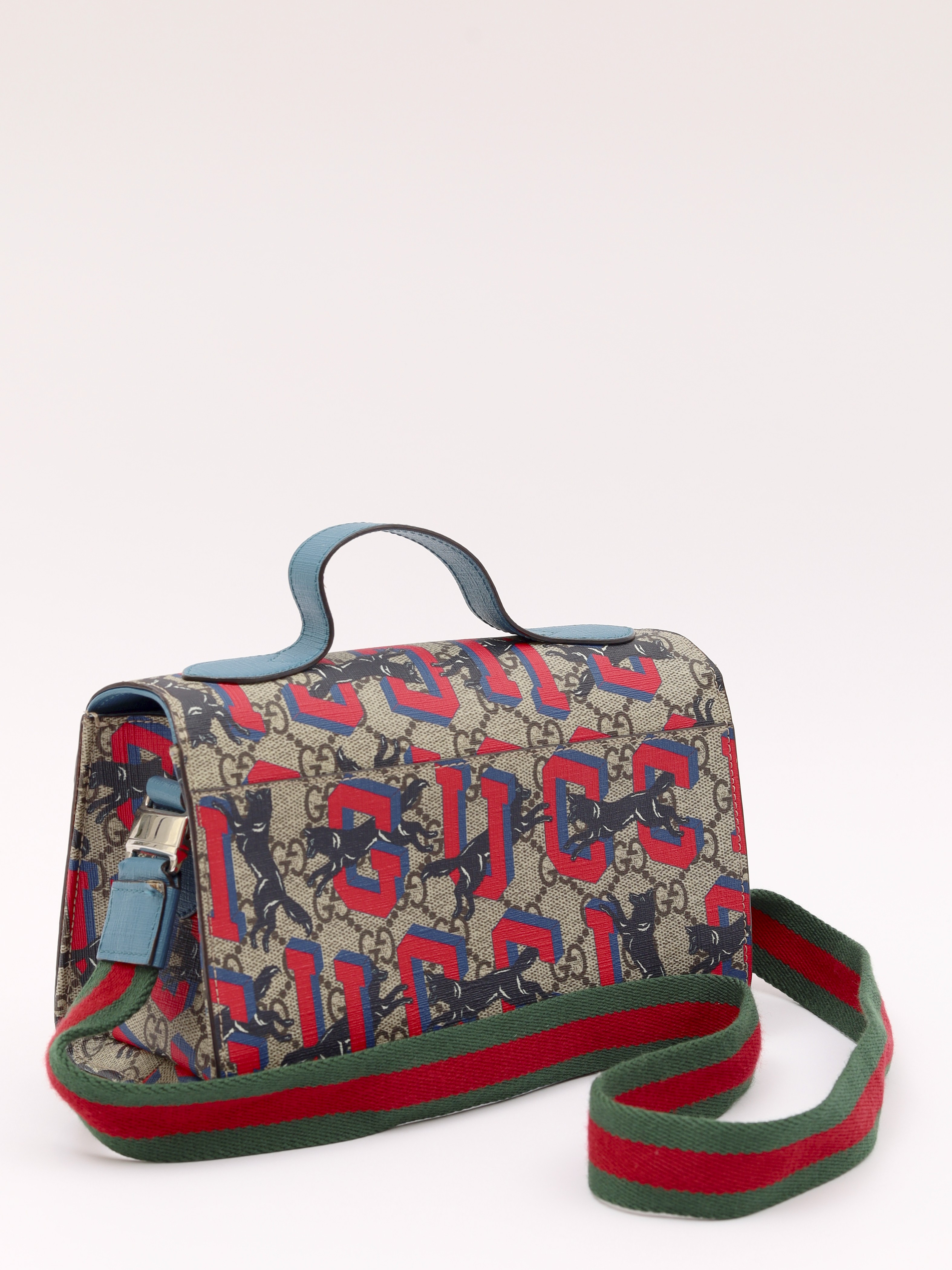 Gucci GG Supreme 3