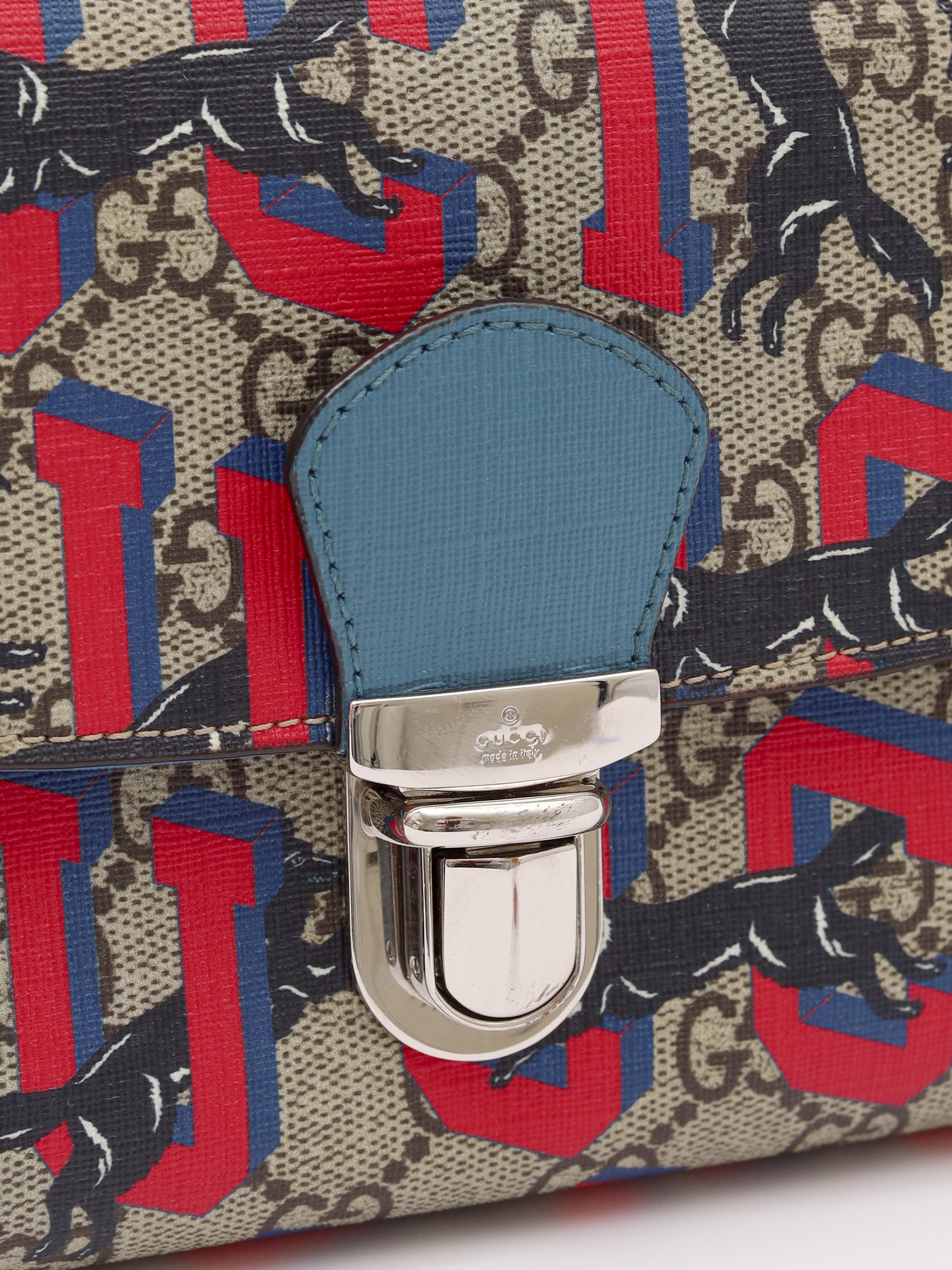 Gucci GG Supreme 5