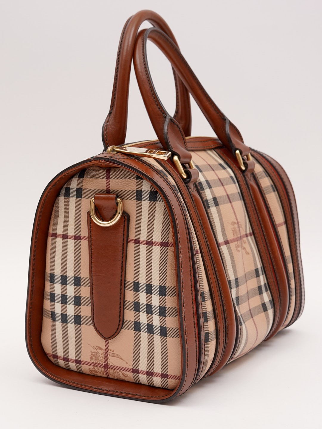 Burberry Alchester  7