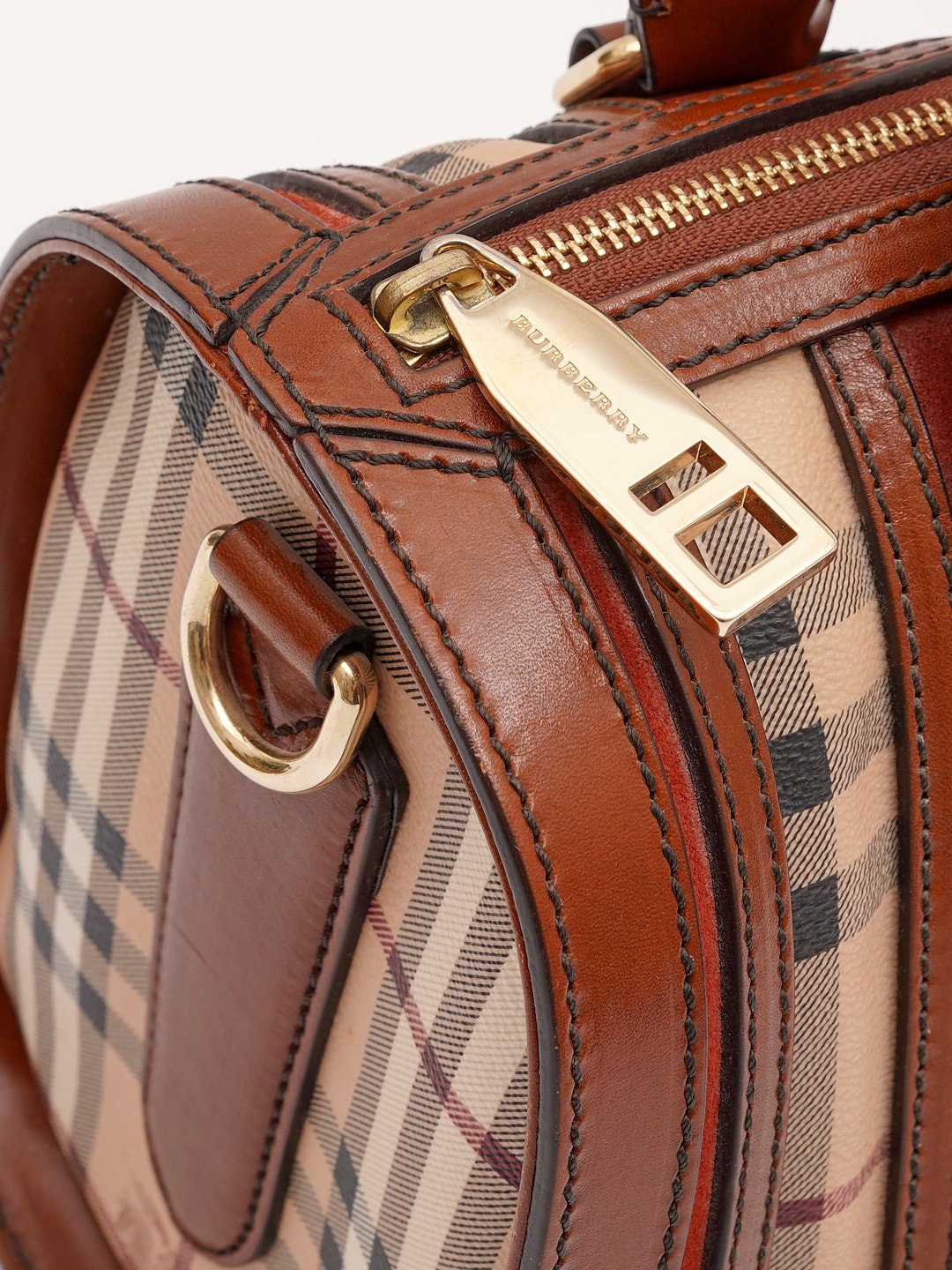 Burberry Alchester  6