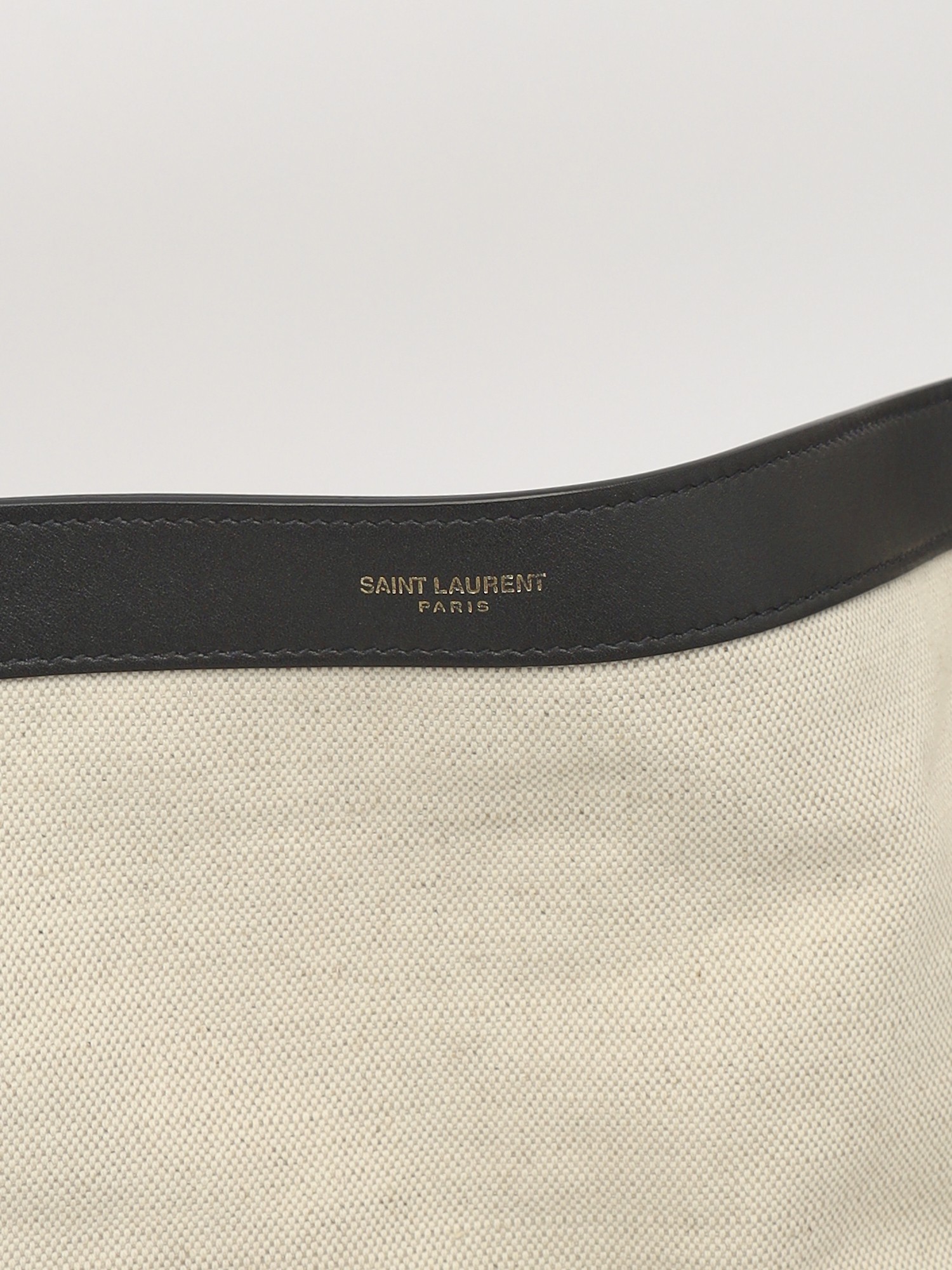 Saint Laurent Tag 5