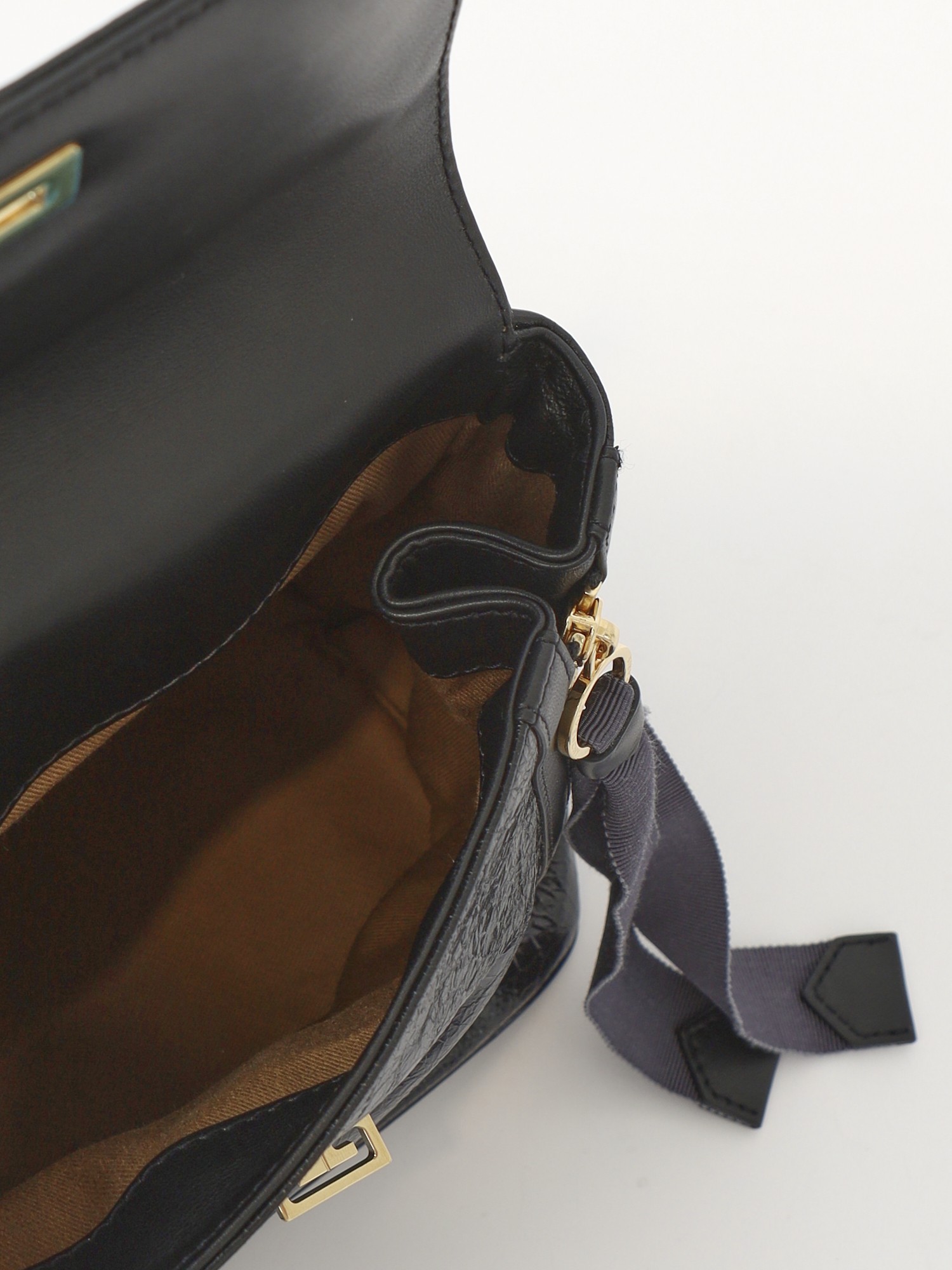 Givenchy ID 9