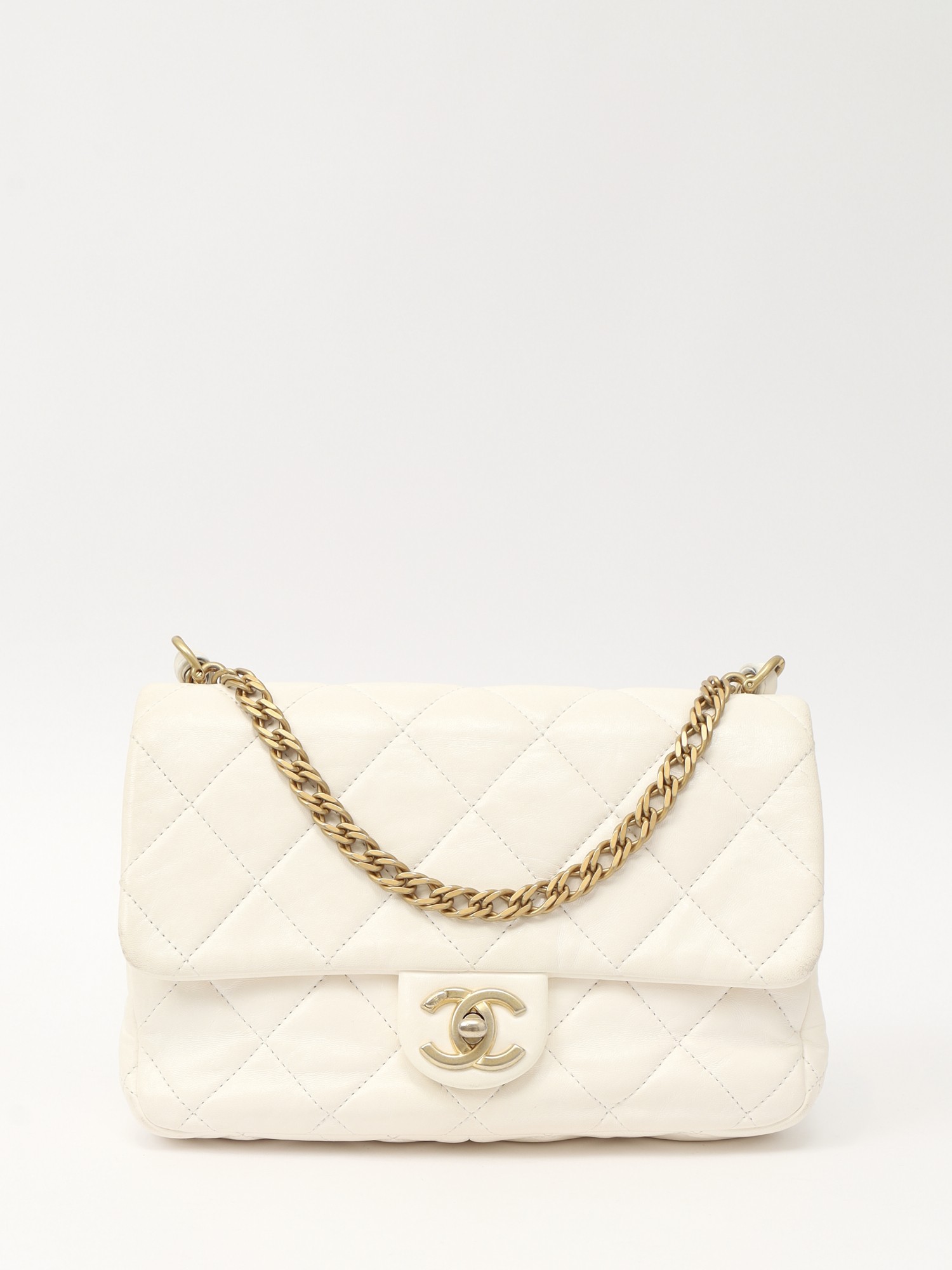 Chanel Timeless Classic 0