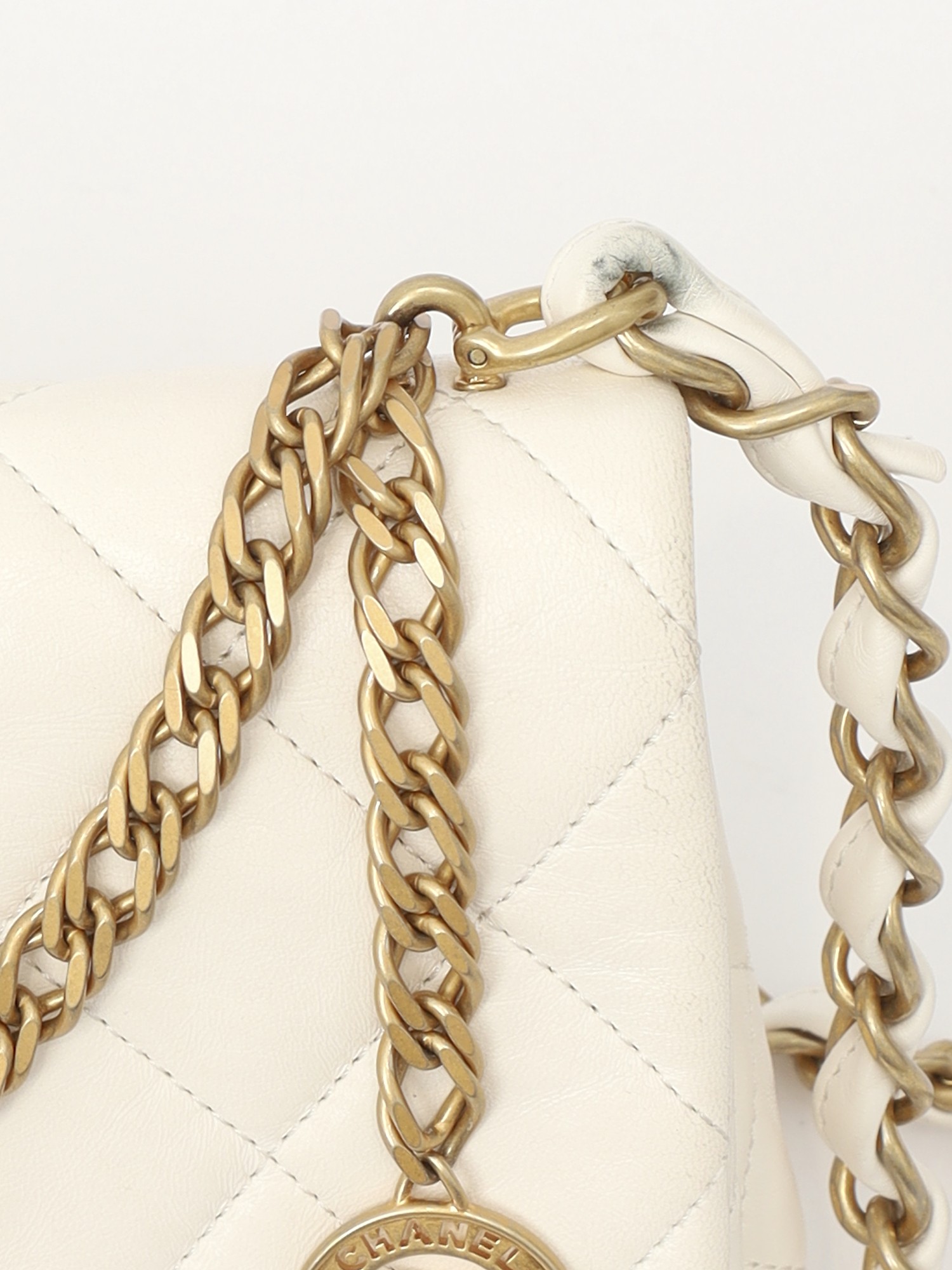Chanel Timeless Classic 8