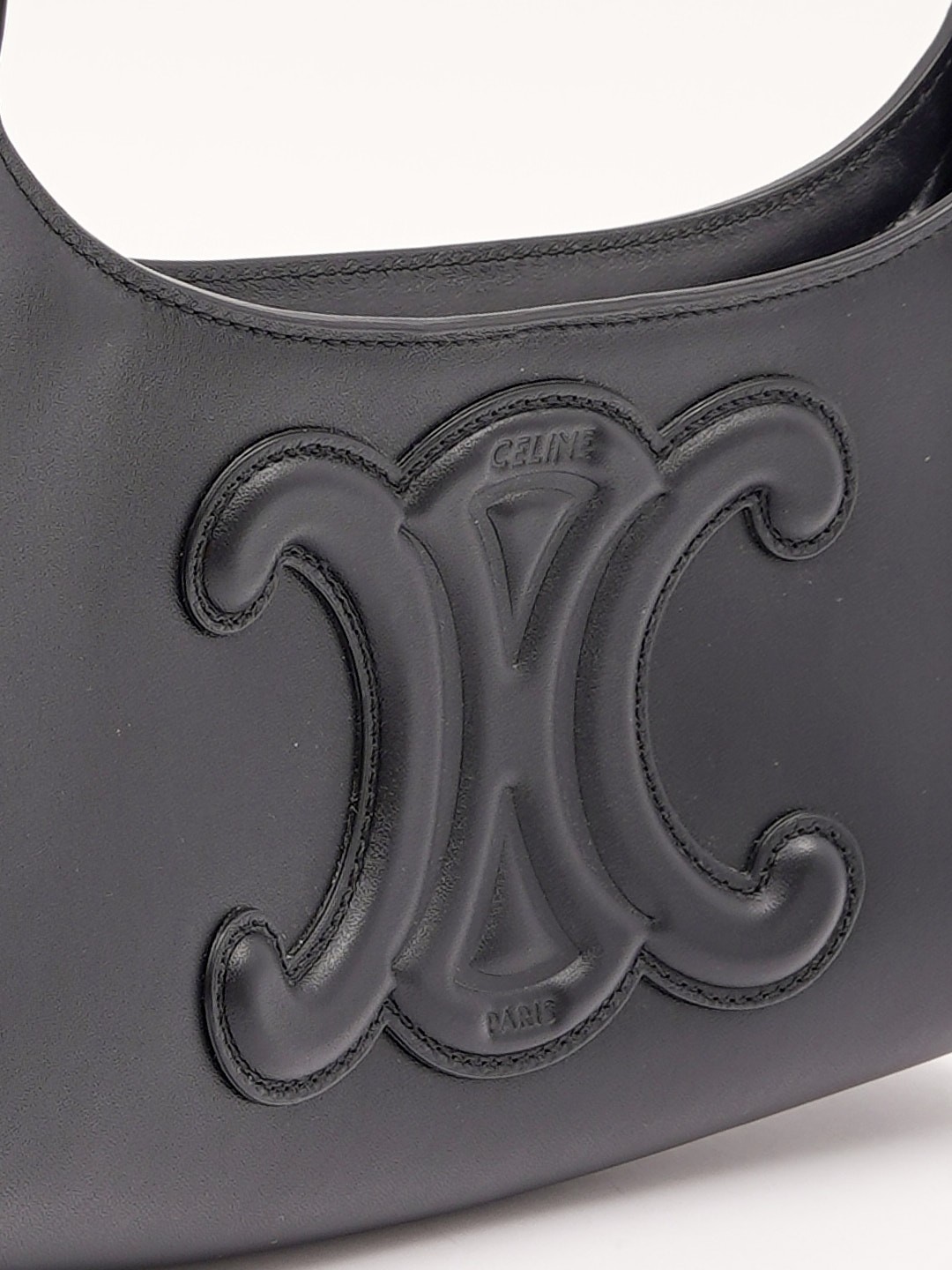 Celine Triomphe 5