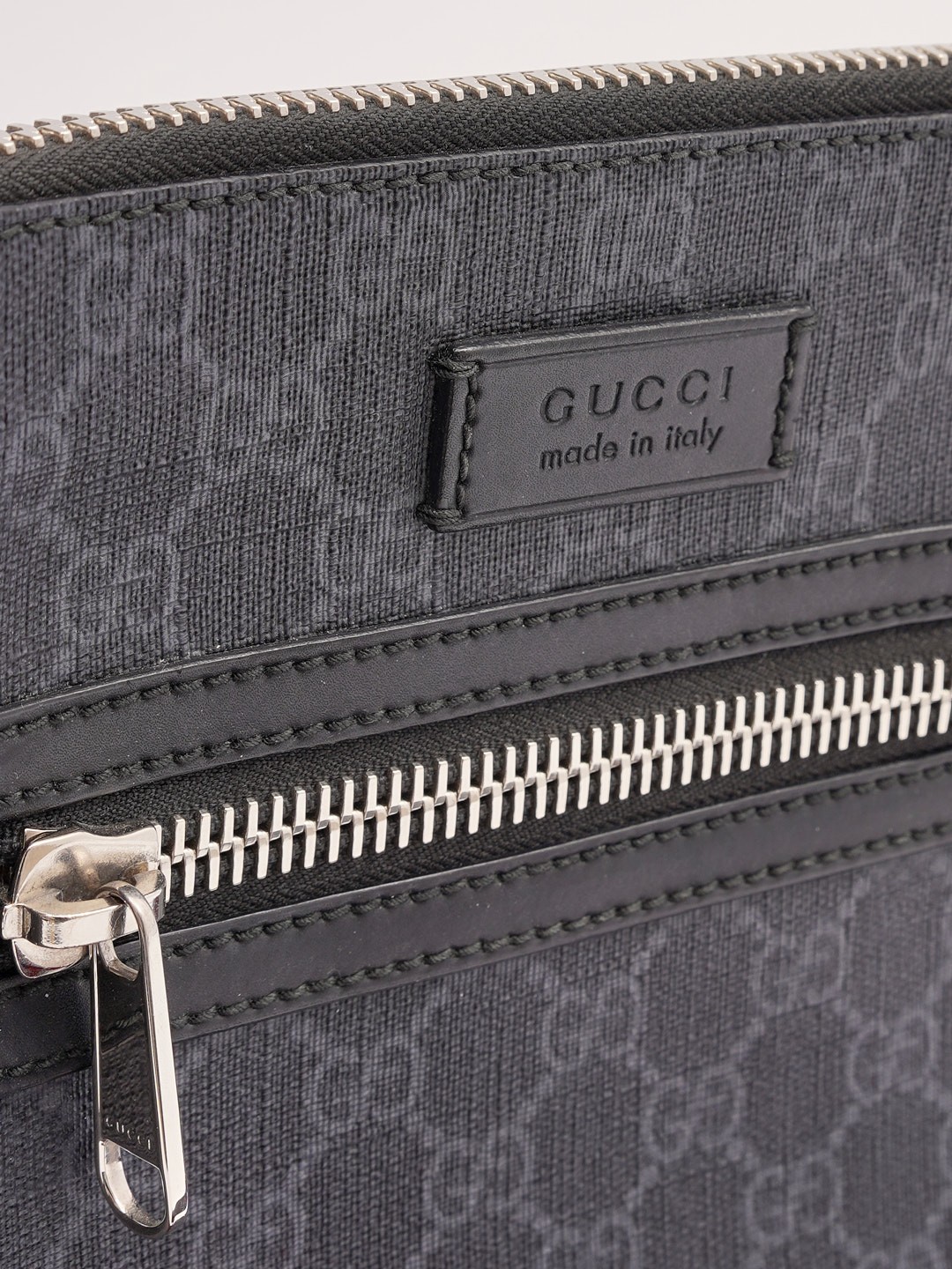 Gucci GG Supreme 5