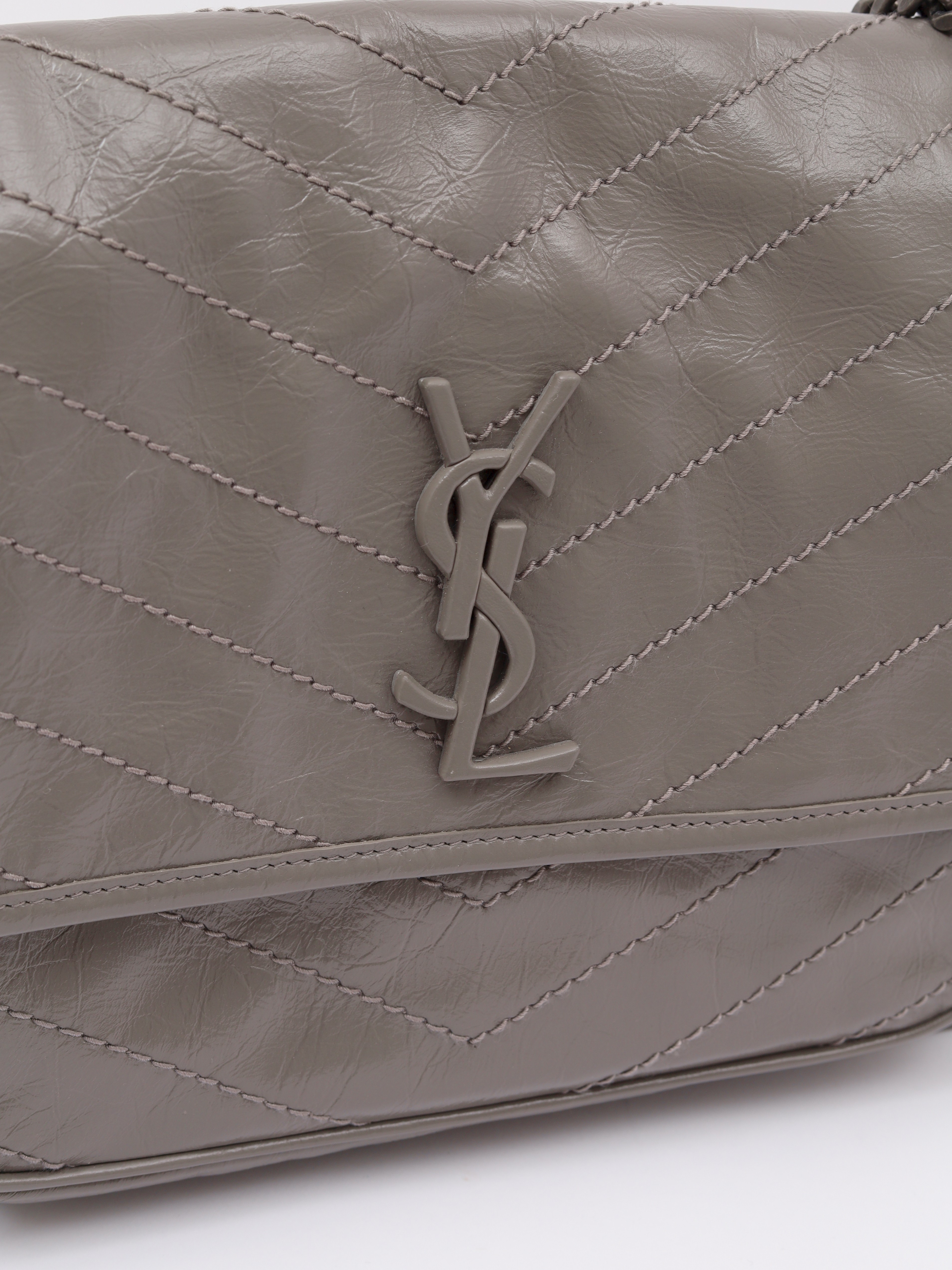 Saint Laurent Niki 5