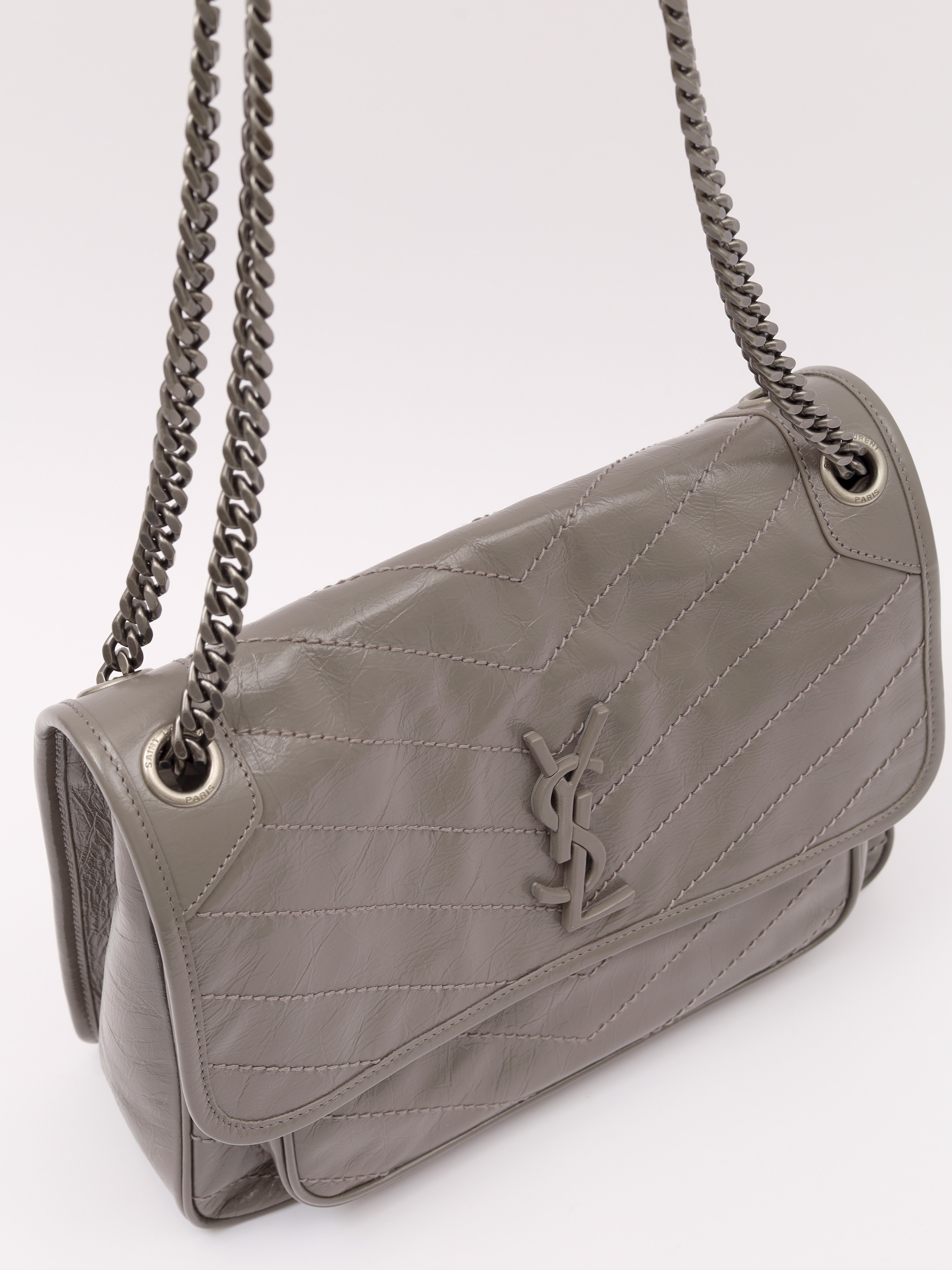Saint Laurent Niki 4