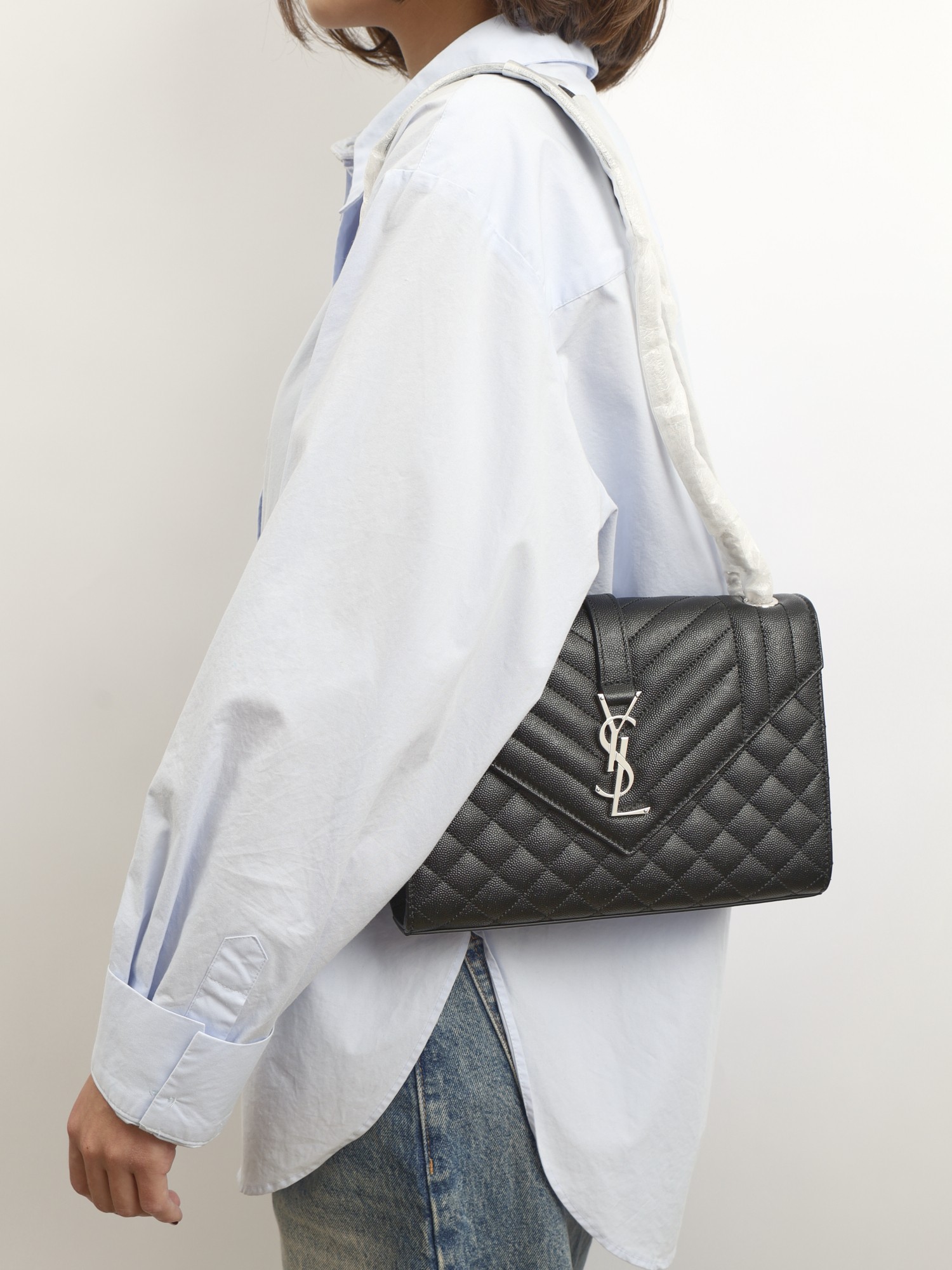 Saint Laurent Envelope 1