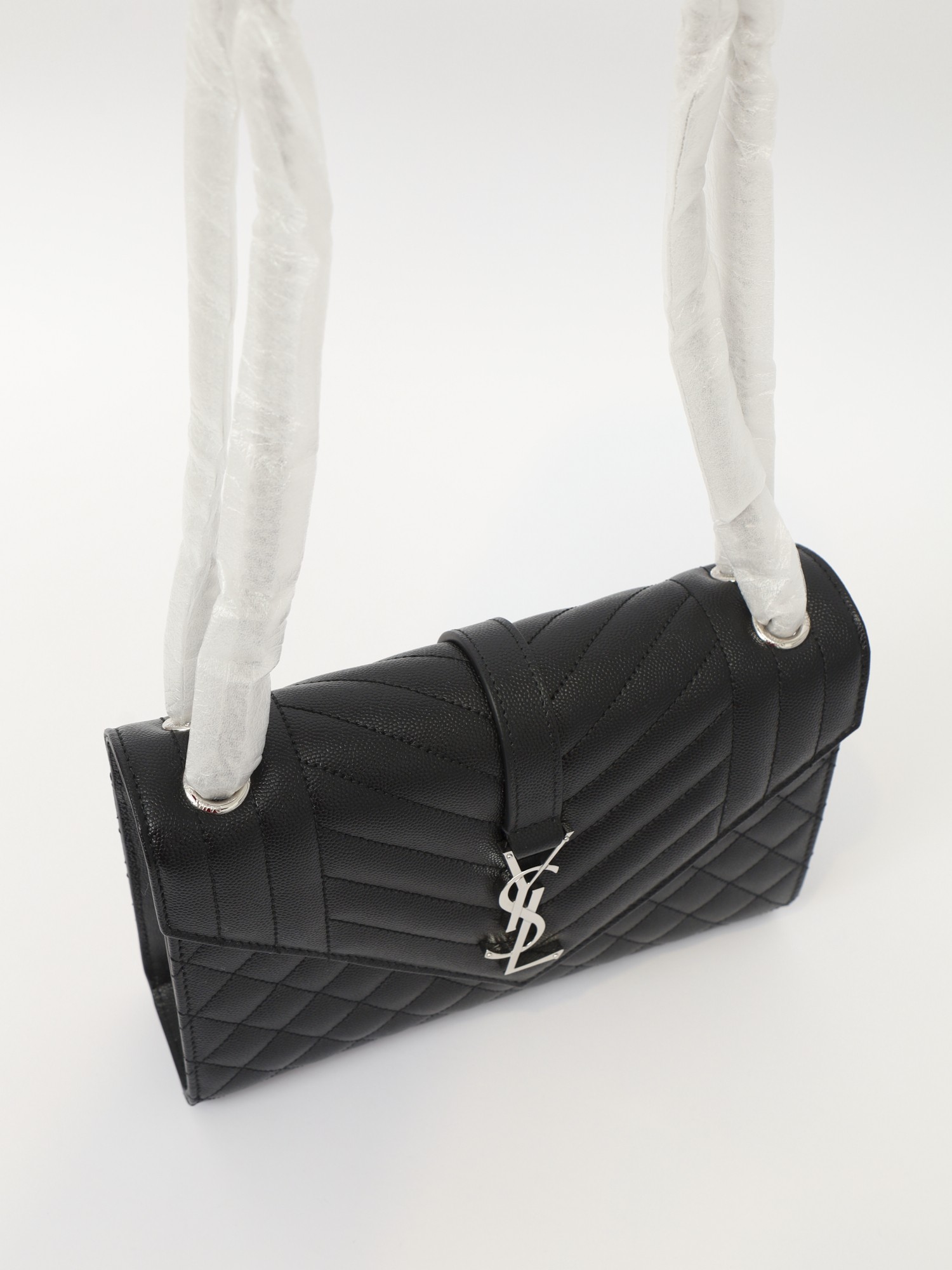 Saint Laurent Envelope 4