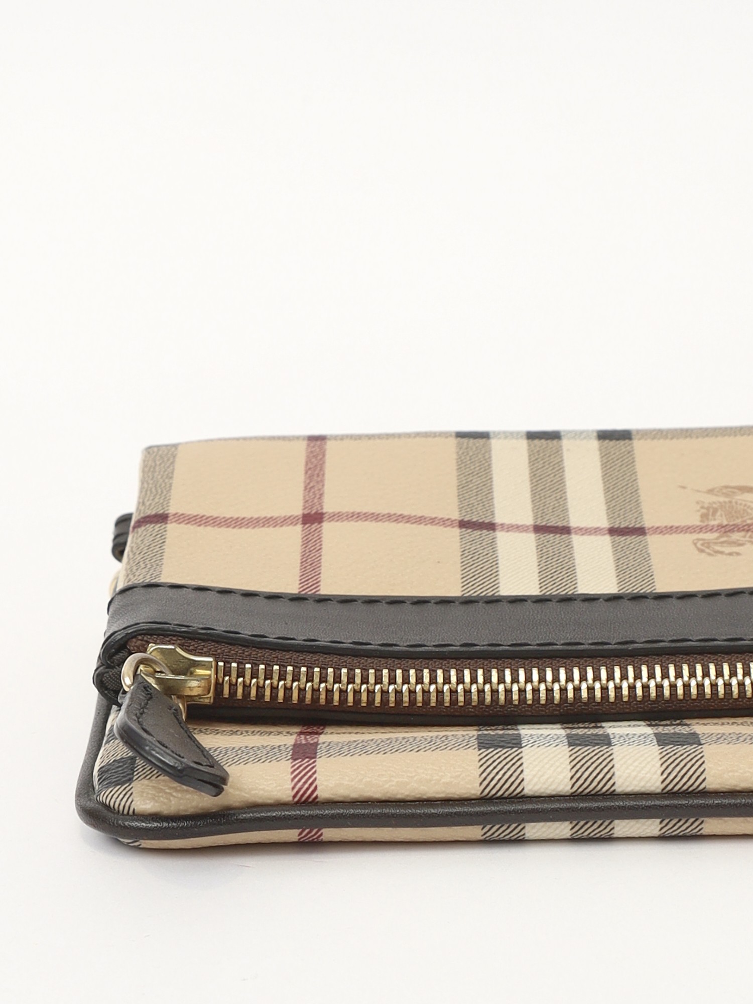 Burberry Case 7