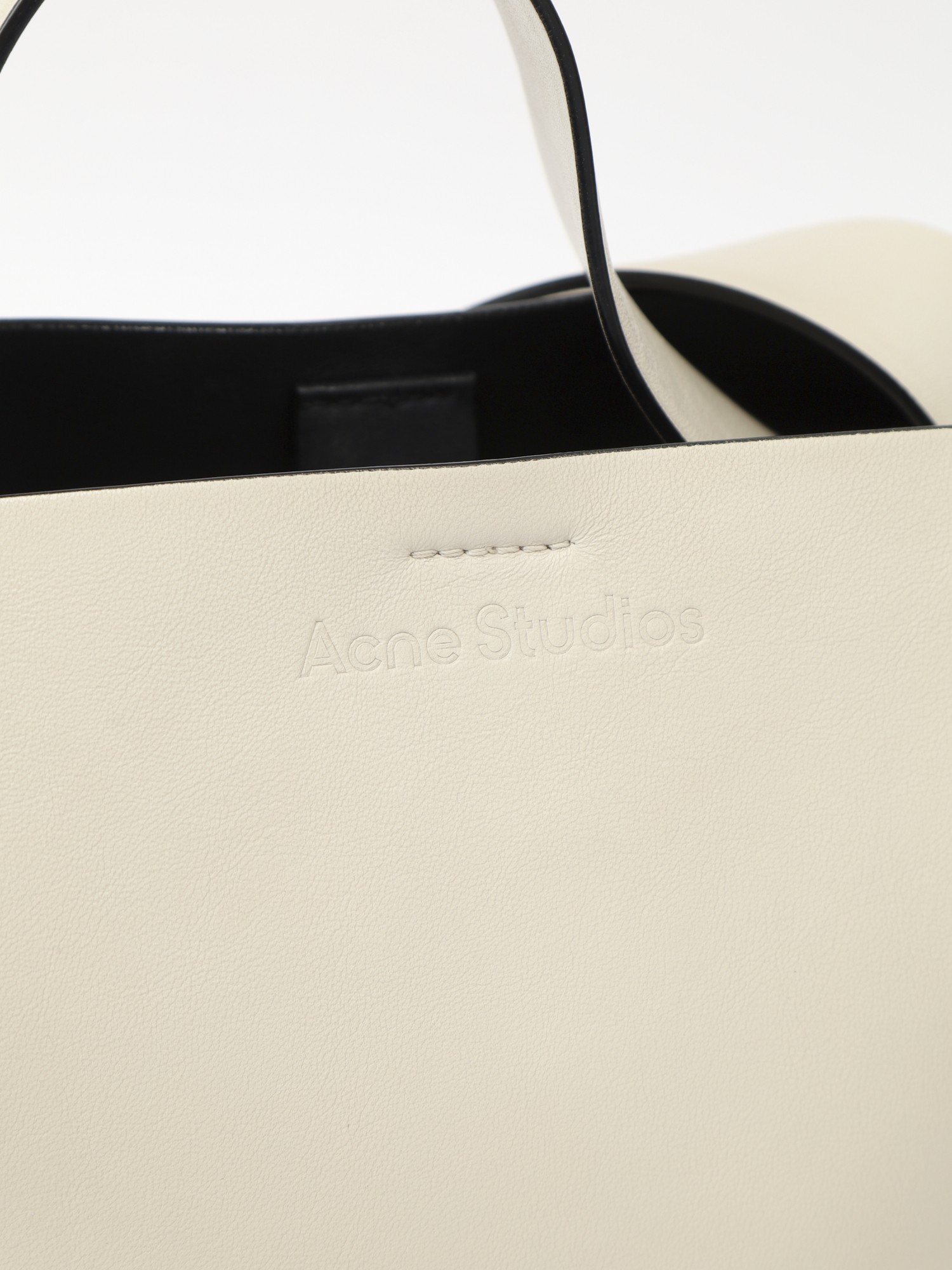 Acne Studios Musubi 5