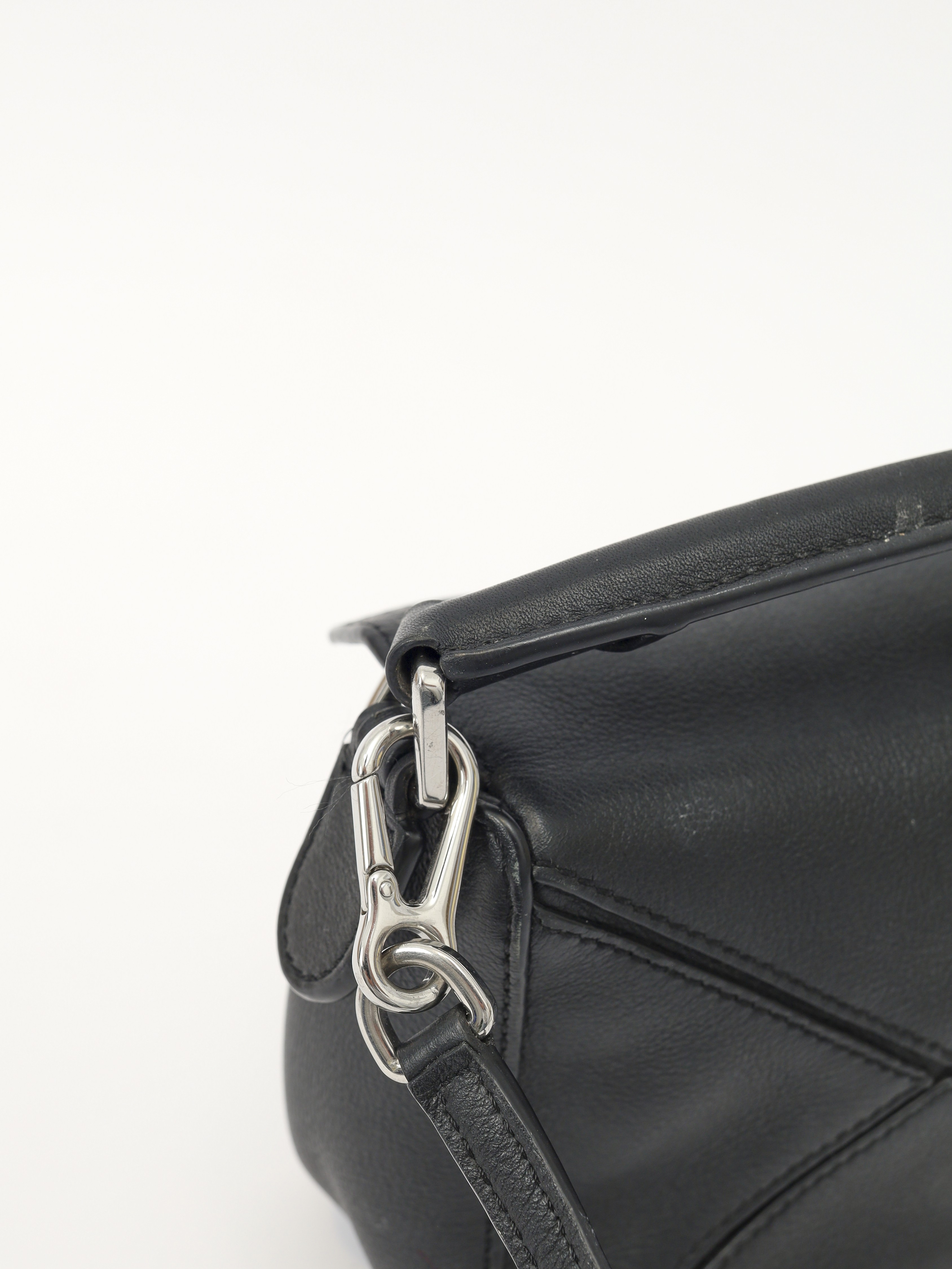 Loewe Puzzle  8