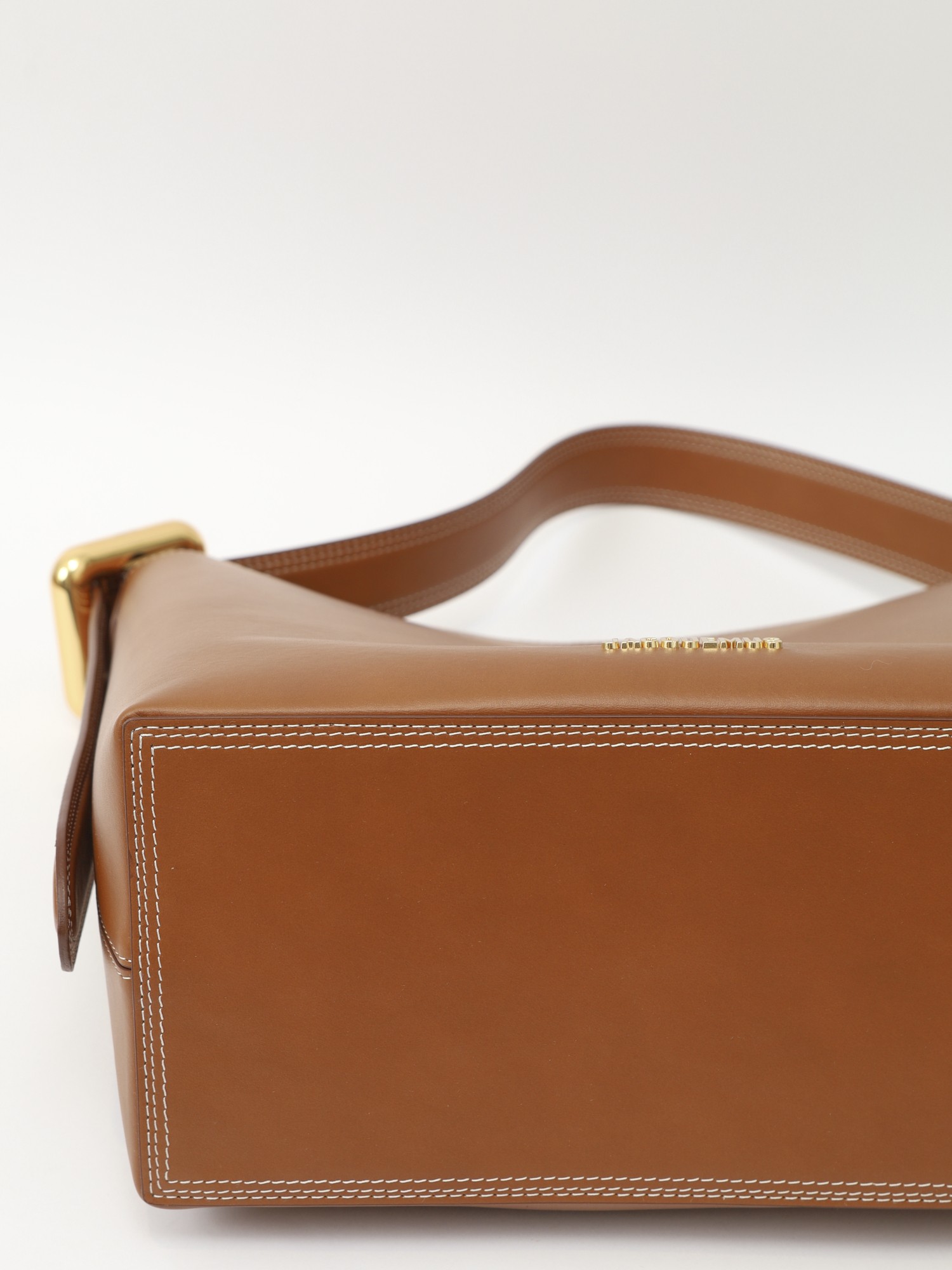 Jacquemus Le Regalo 7