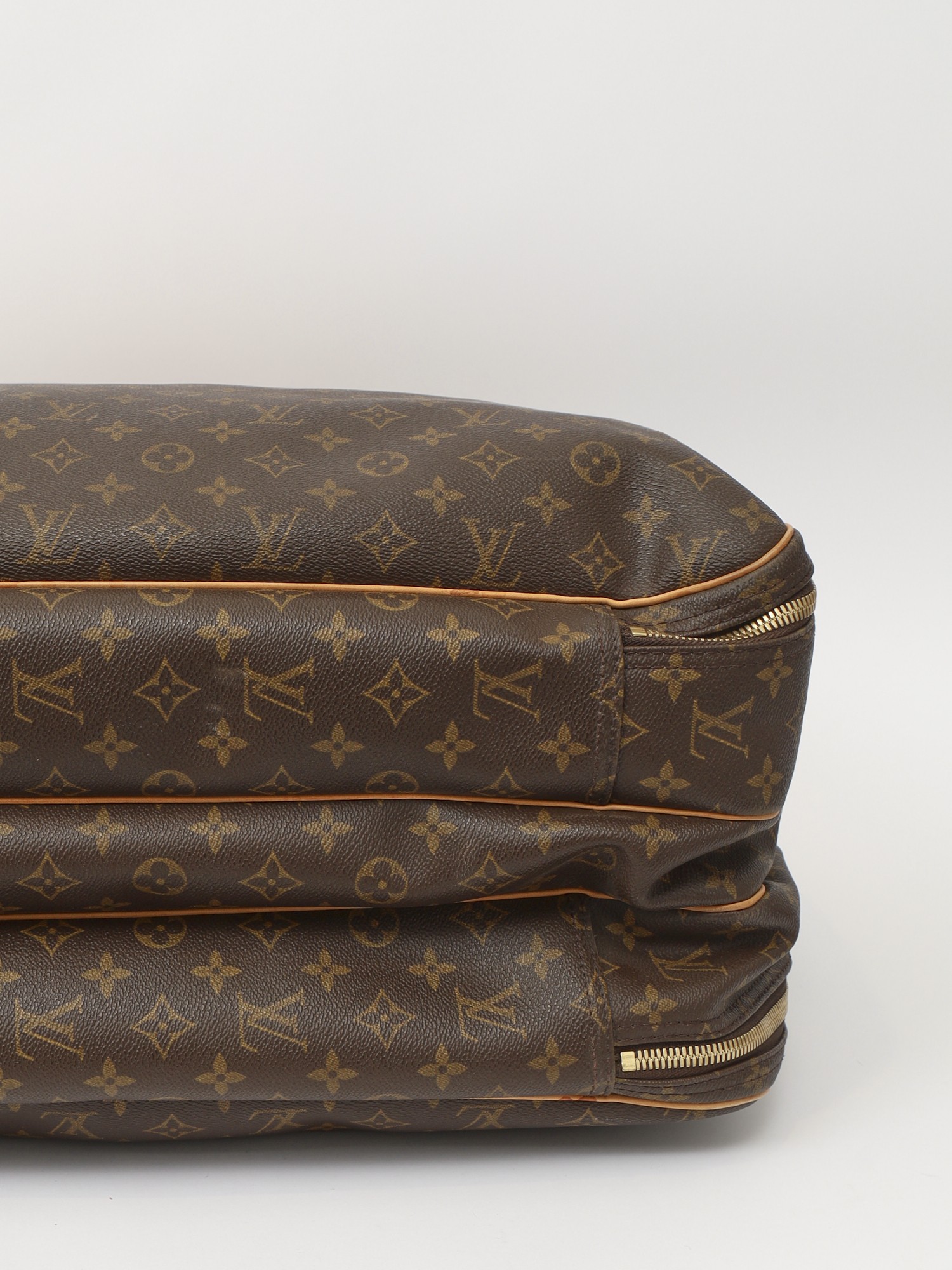 Louis Vuitton Alize 9