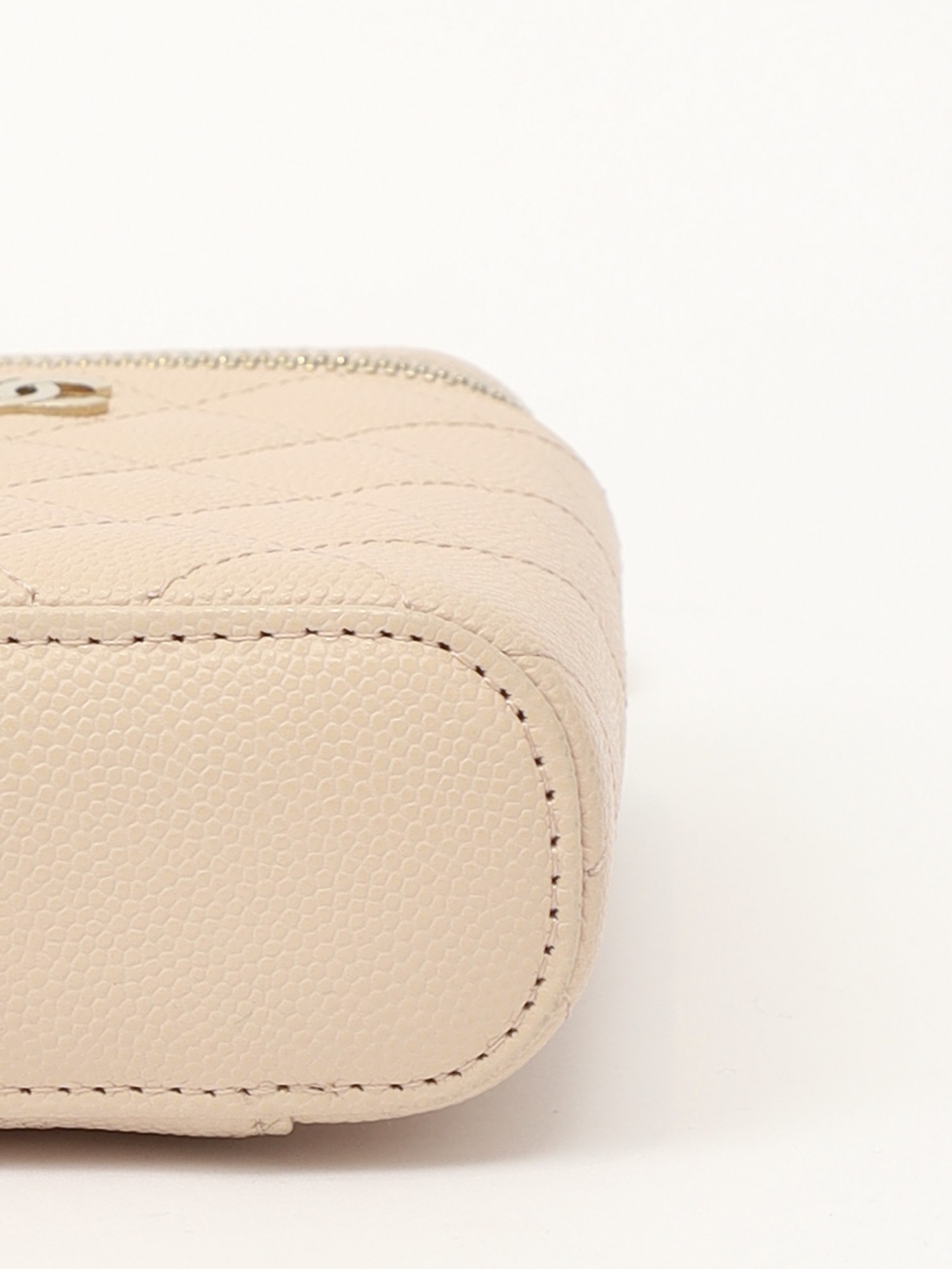 Chanel Vanity 9
