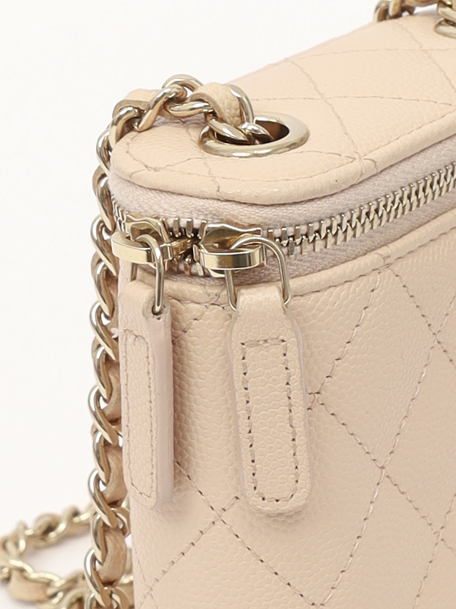Chanel Vanity 6