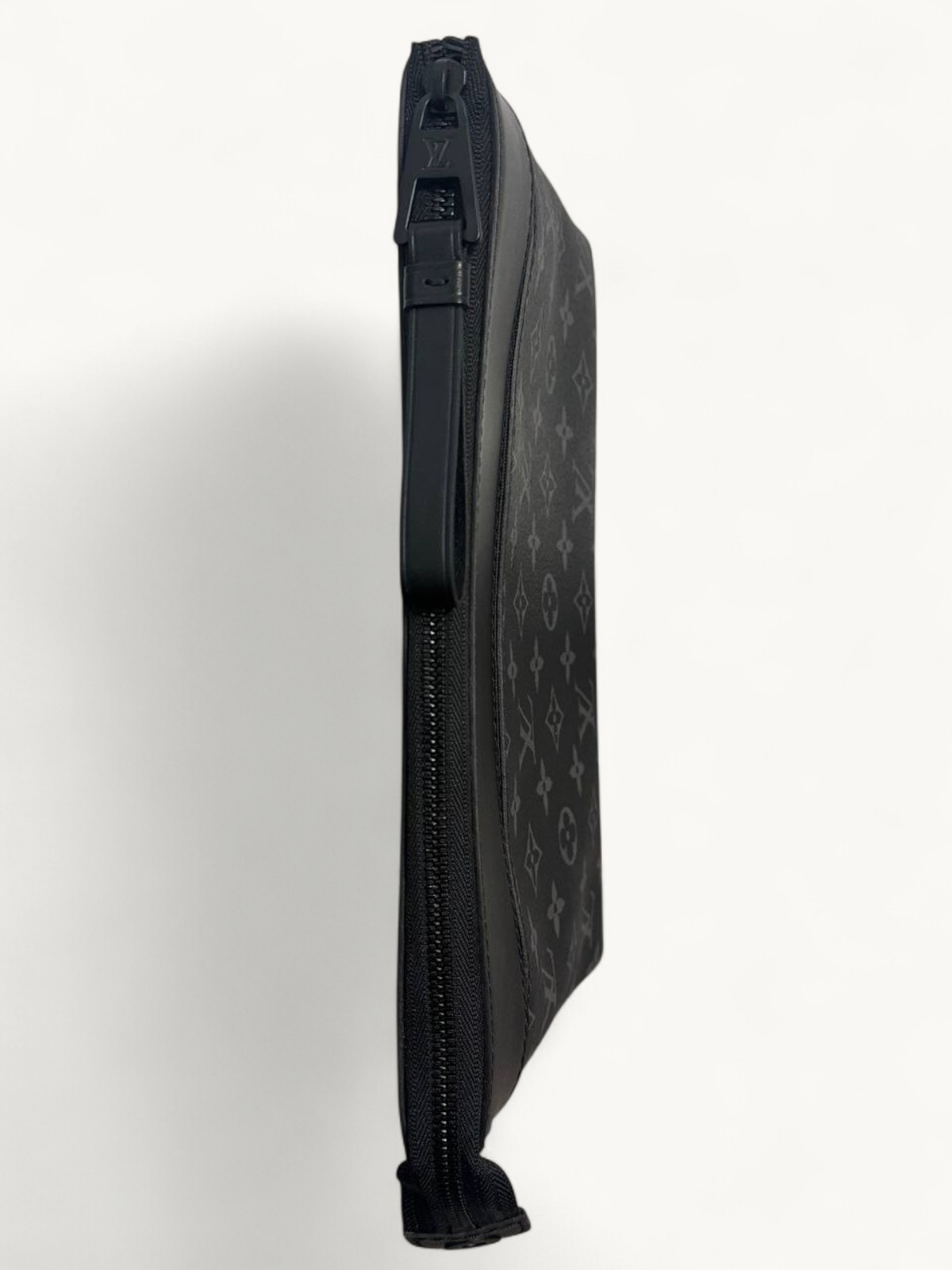 Louis Vuitton Pochette Voyage 3
