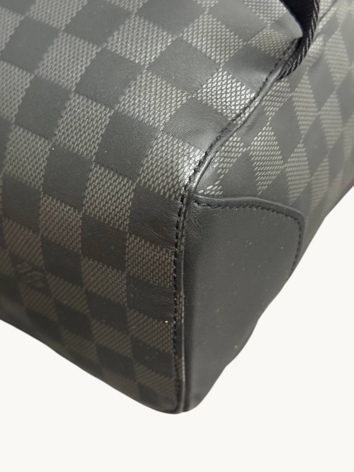 Louis Vuitton Campus 9