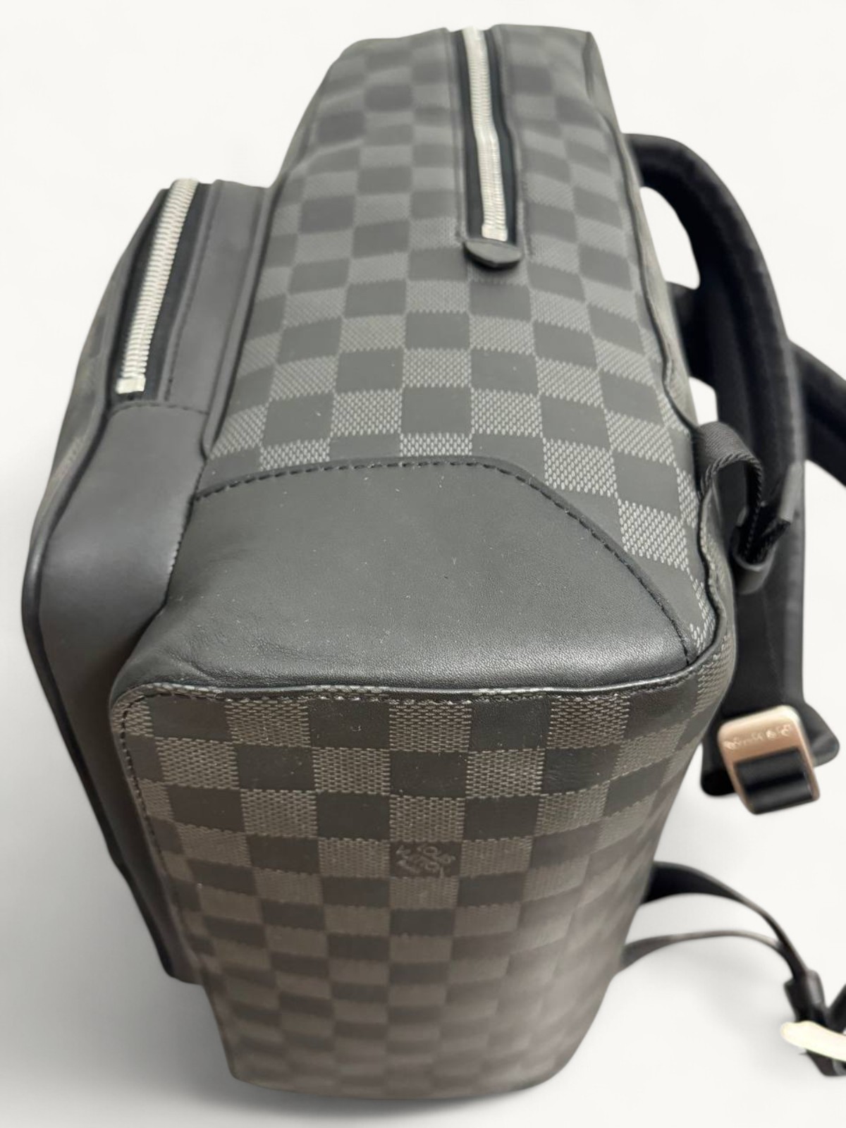 Louis Vuitton Campus 7