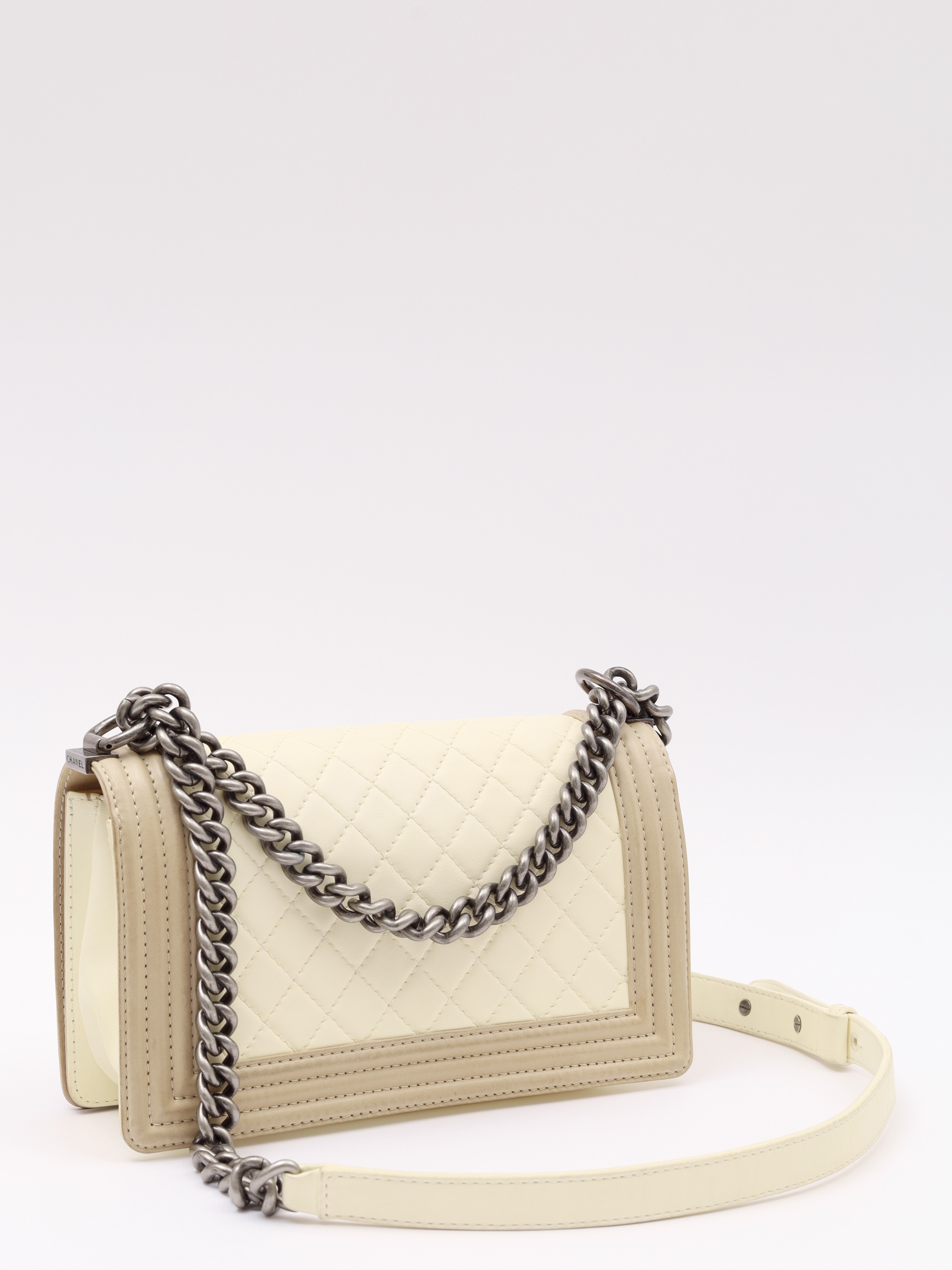 Chanel Boy 3