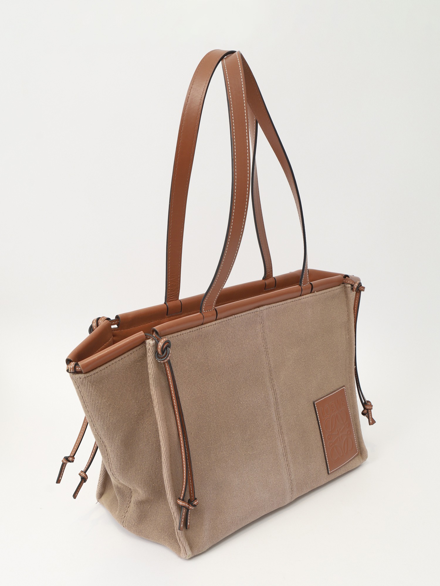 Loewe Cushion 2