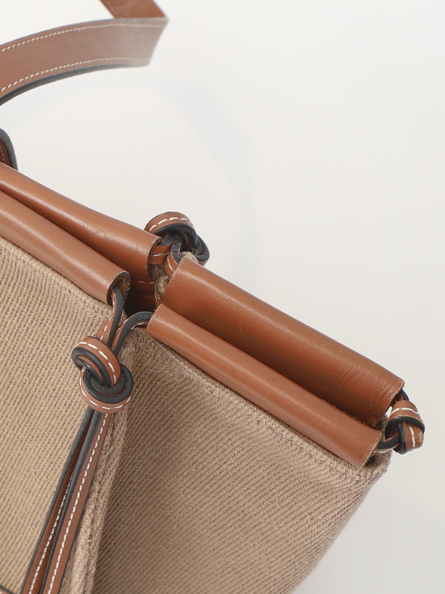 Loewe Cushion 6