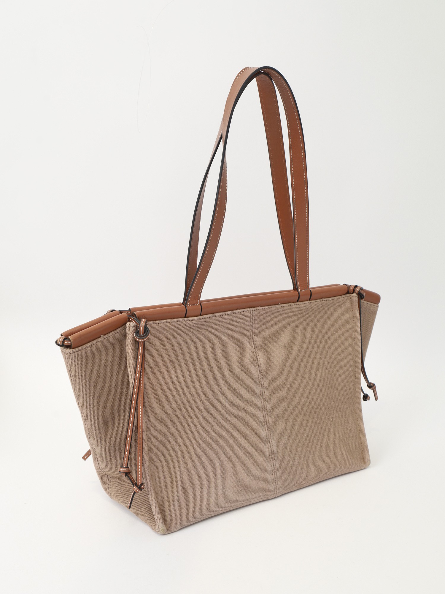 Loewe Cushion 3