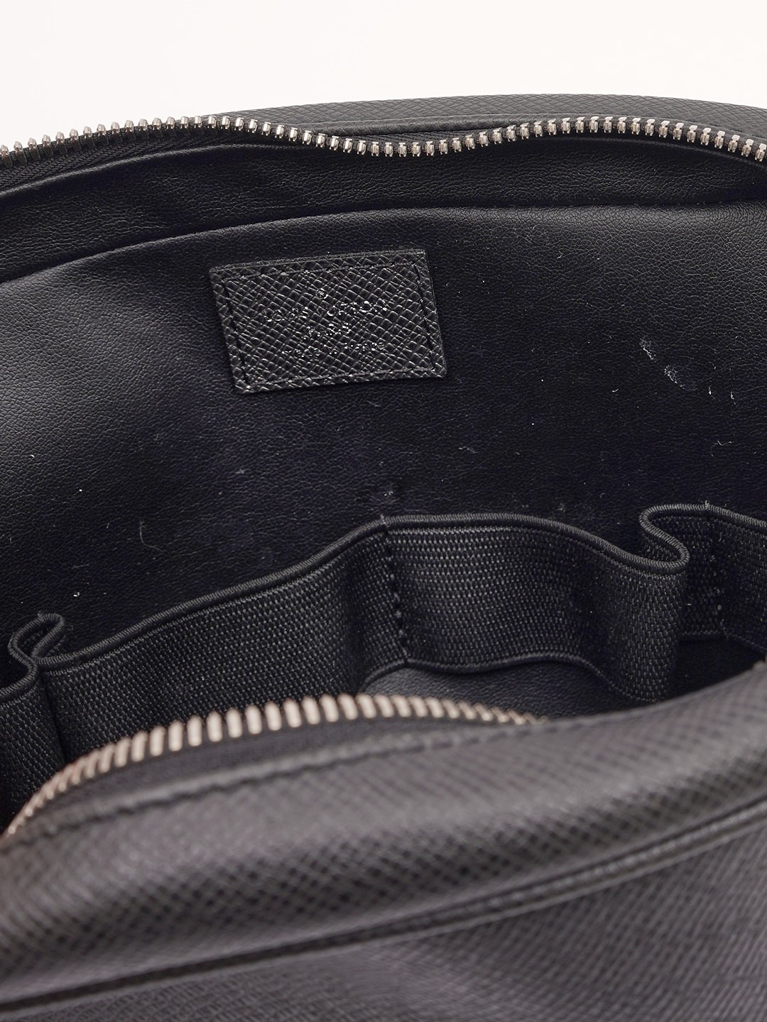 Louis Vuitton Case 8